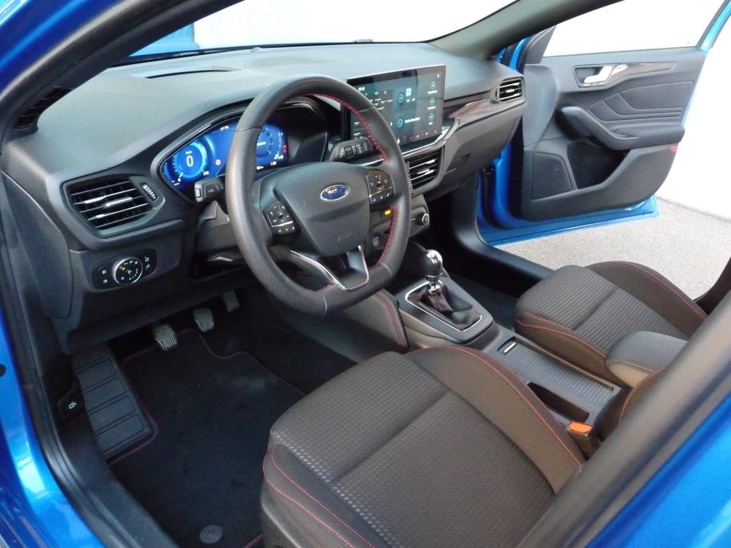 FORD Focus 1.0 MHEV ST-Line X-image-4