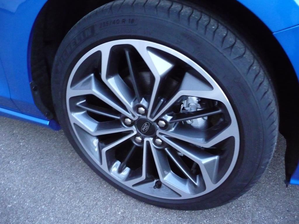FORD Focus 1.0 MHEV ST-Line X-image-3