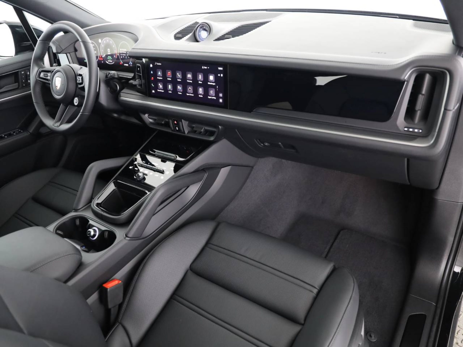 PORSCHE Cayenne E-Hybrid-image-10