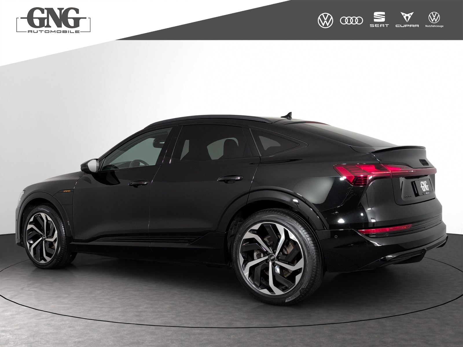 AUDI e-tron 55 Sportback S Line Black Edition quattro-image-1