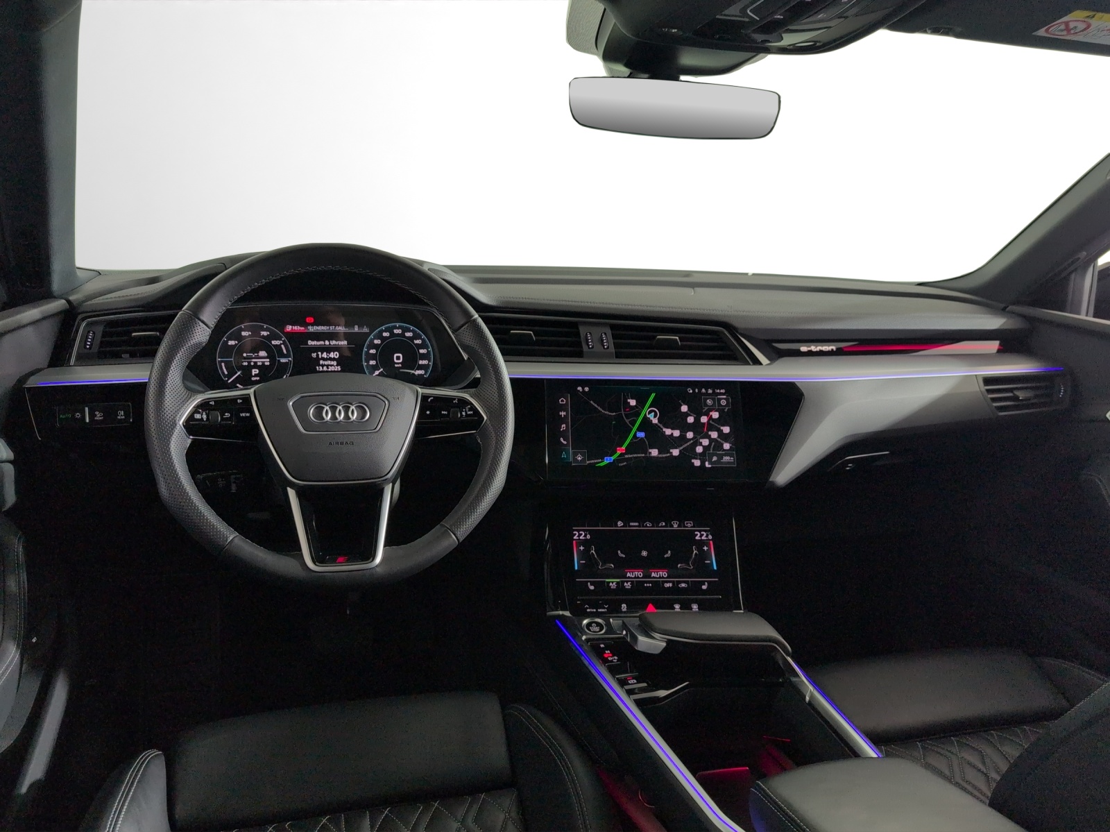 AUDI e-tron 55 Sportback S Line Black Edition quattro-image-7