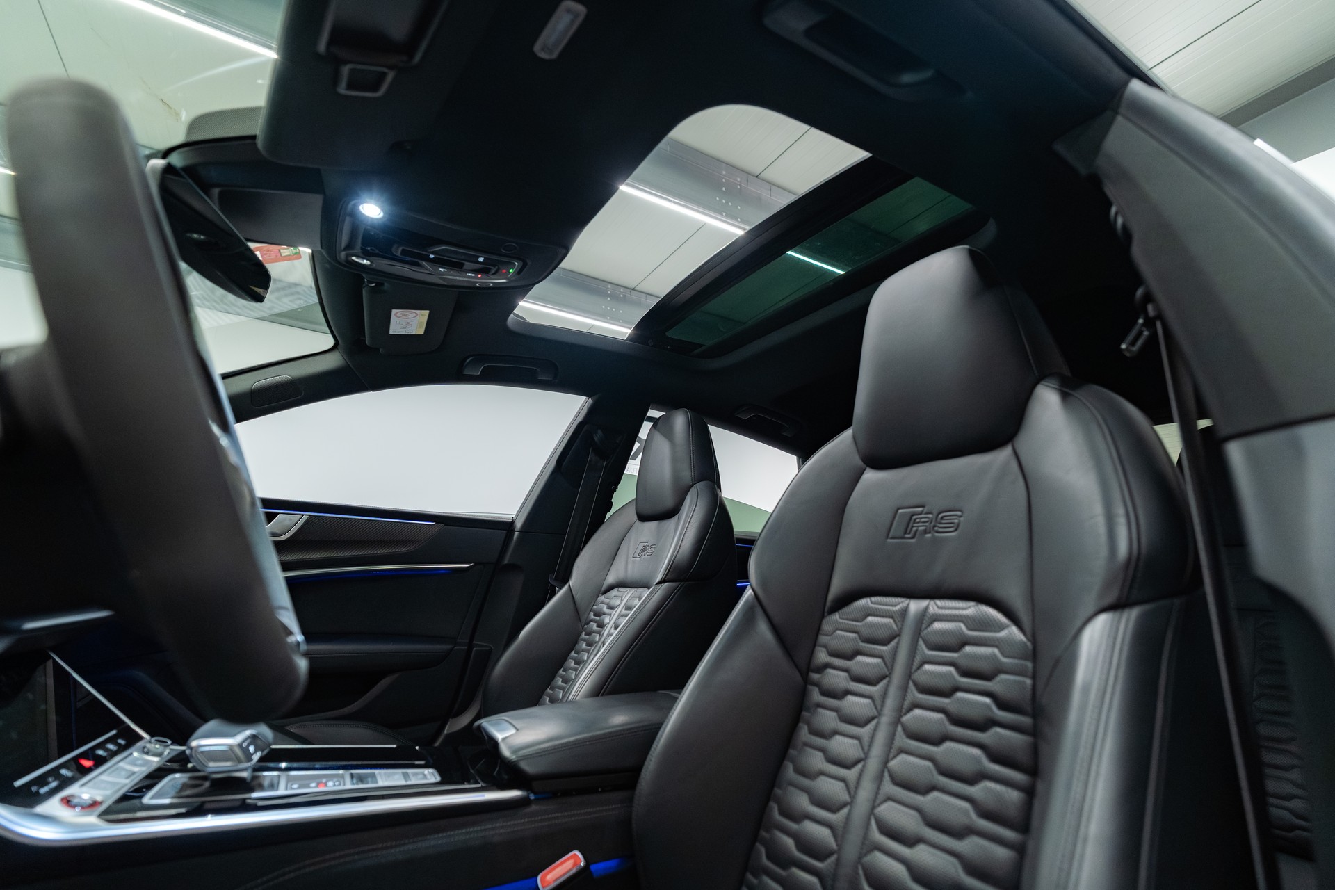 AUDI RS7 Sportback MHEV-image-12