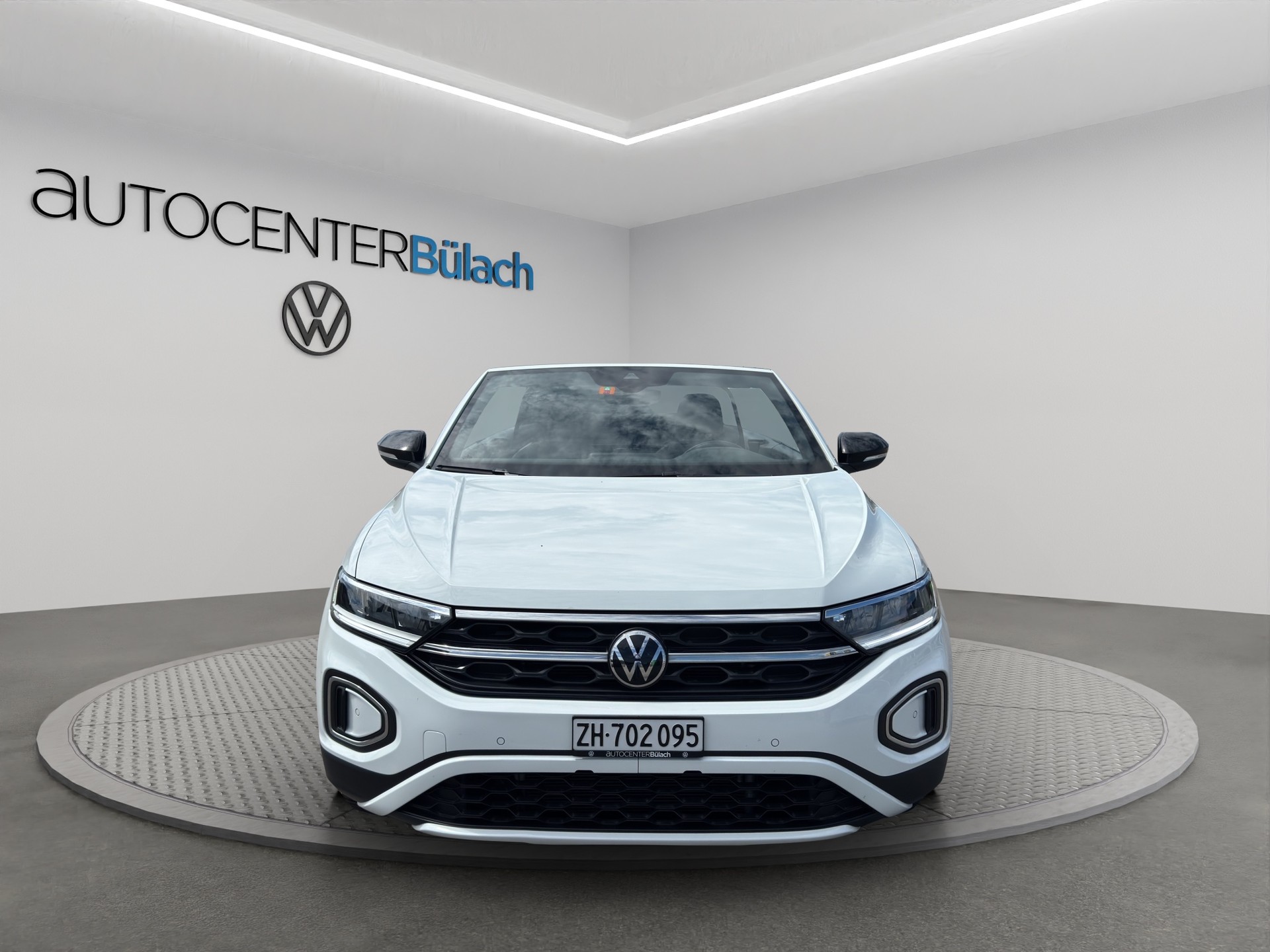 VW T-Roc Cabriolet 1.0 TSI Style-image-1