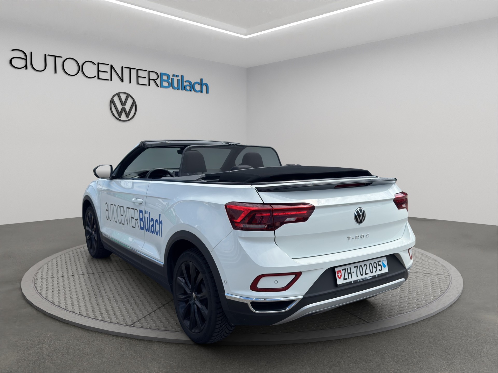 VW T-Roc Cabriolet 1.0 TSI Style-image-6