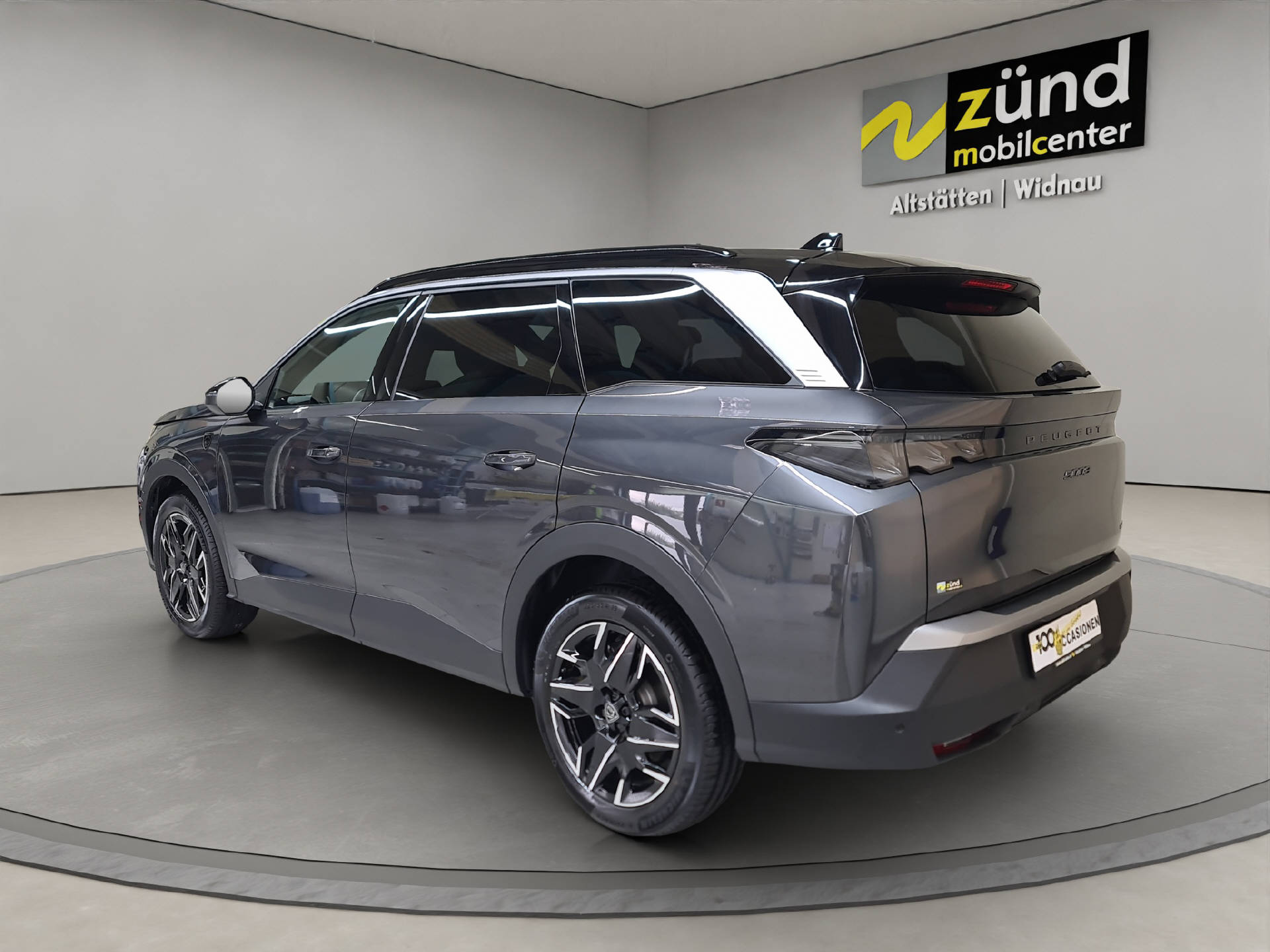 PEUGEOT 5008 1.2 Hybrid GT-image-2