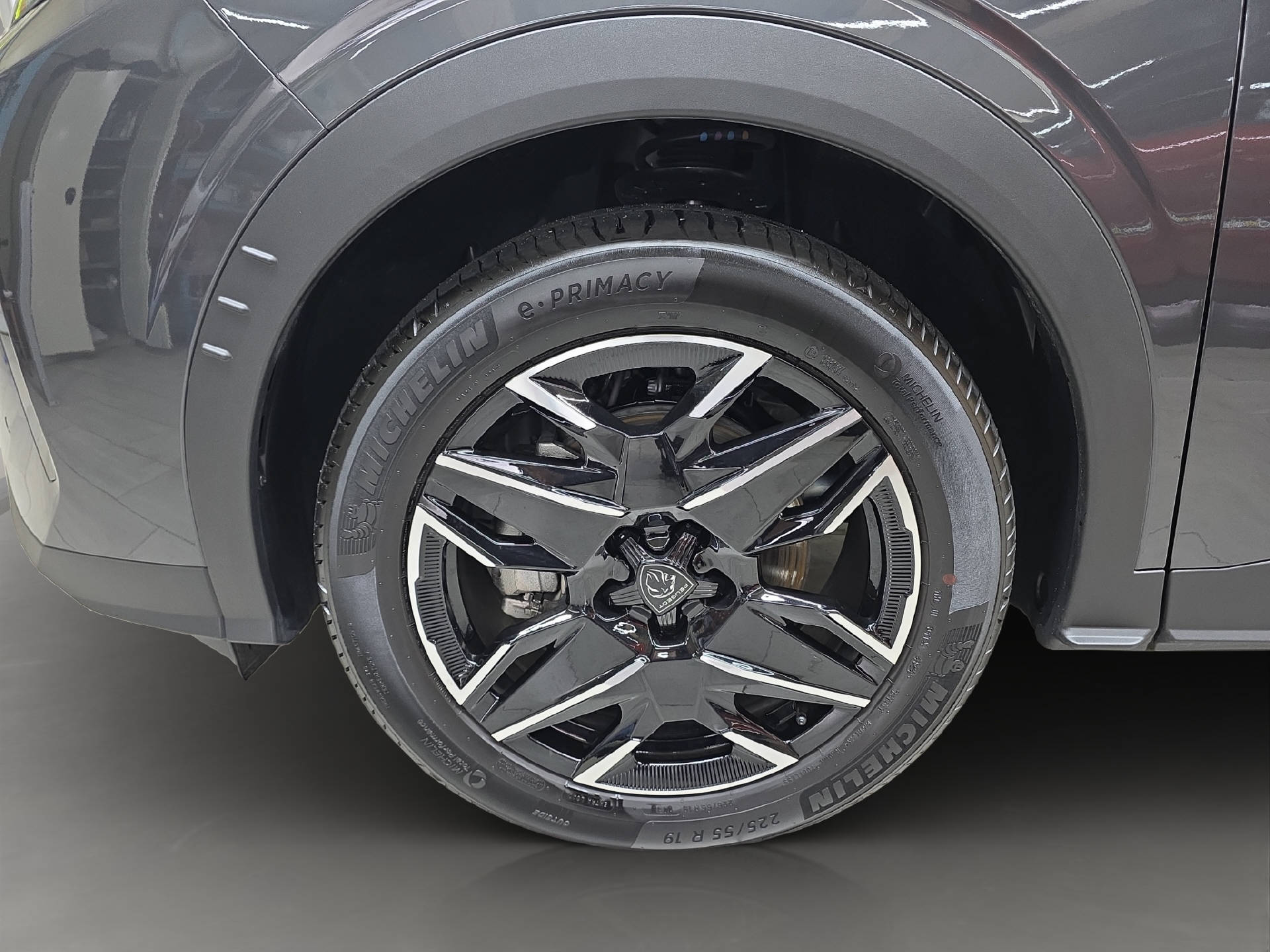 PEUGEOT 5008 1.2 Hybrid GT-image-14