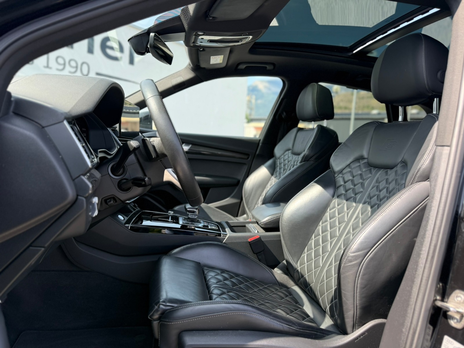 AUDI SQ5 TDI quattro tiptronic-image-9
