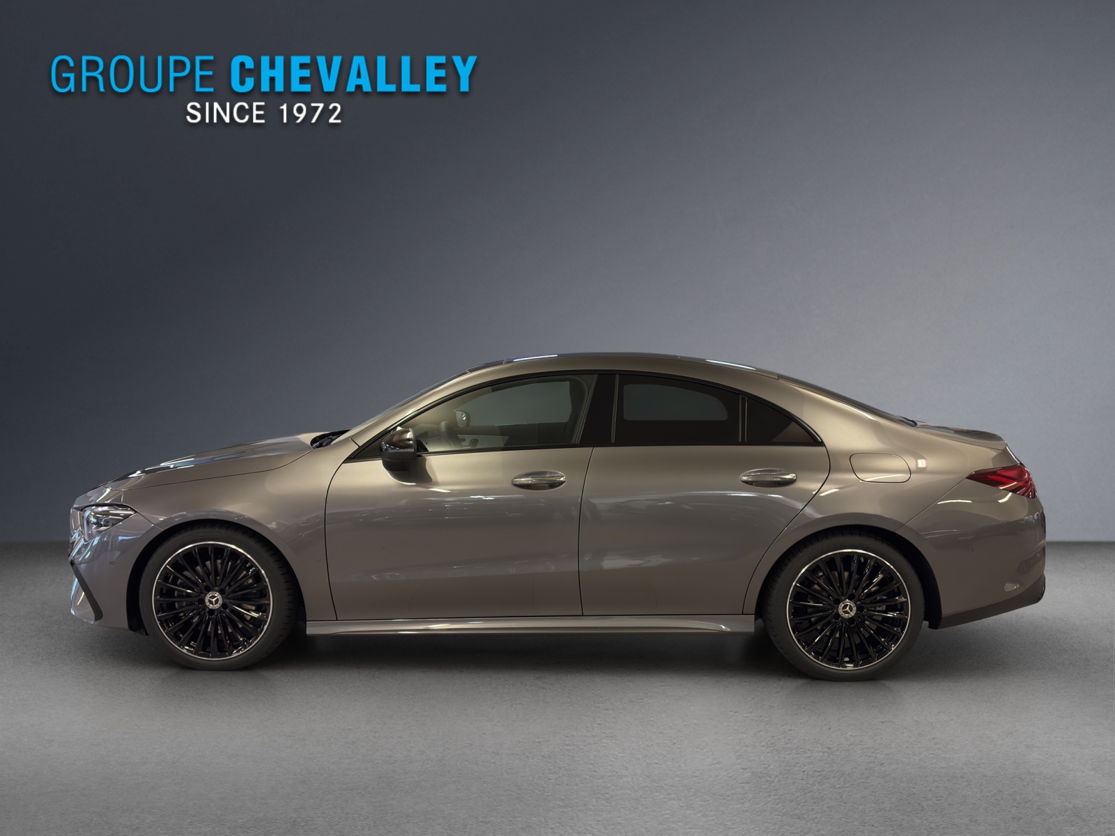 MERCEDES-BENZ CLA 220 4M Coupé-image-1