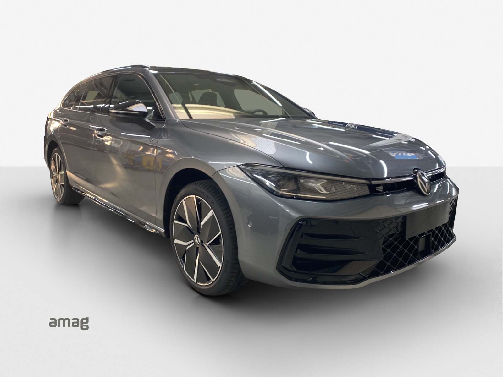 VW Passat Variant 1.5 TSI evo2 Plug-In- Hybrid R-Line DSG-image-5