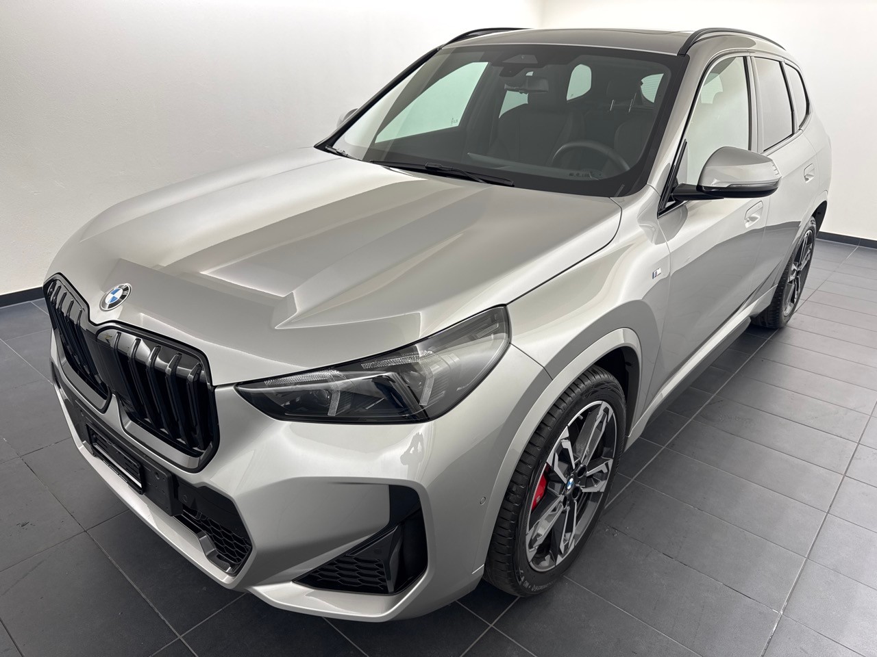 BMW X1 xDrive 20d 48V M Sport Pro-image-0