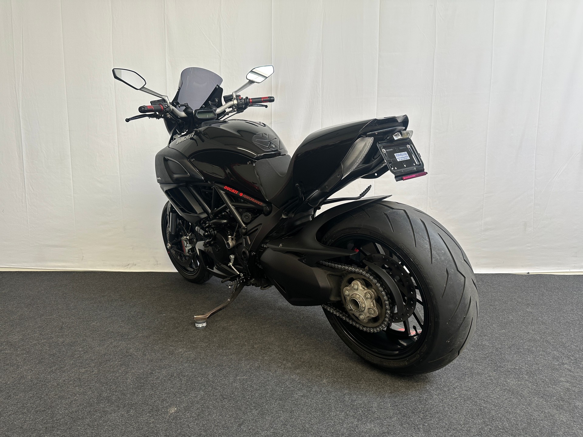 DUCATI Diavel 1200 Dark-image-4