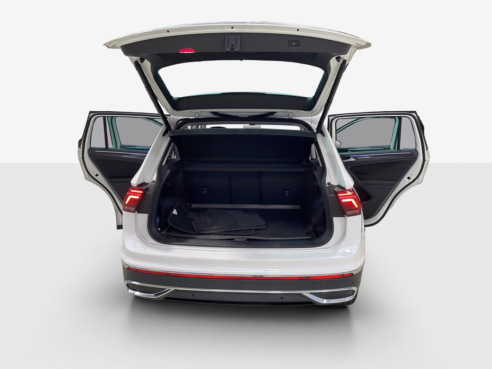 VW Tiguan 2.0 TDI SCR Elegance 4Motion DSG-image-12