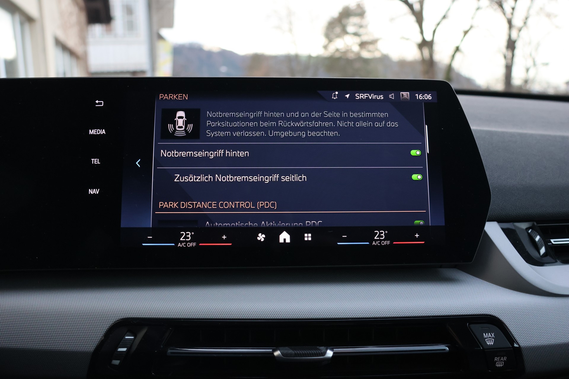 BMW X1 sDrive 20i 48V-image-21