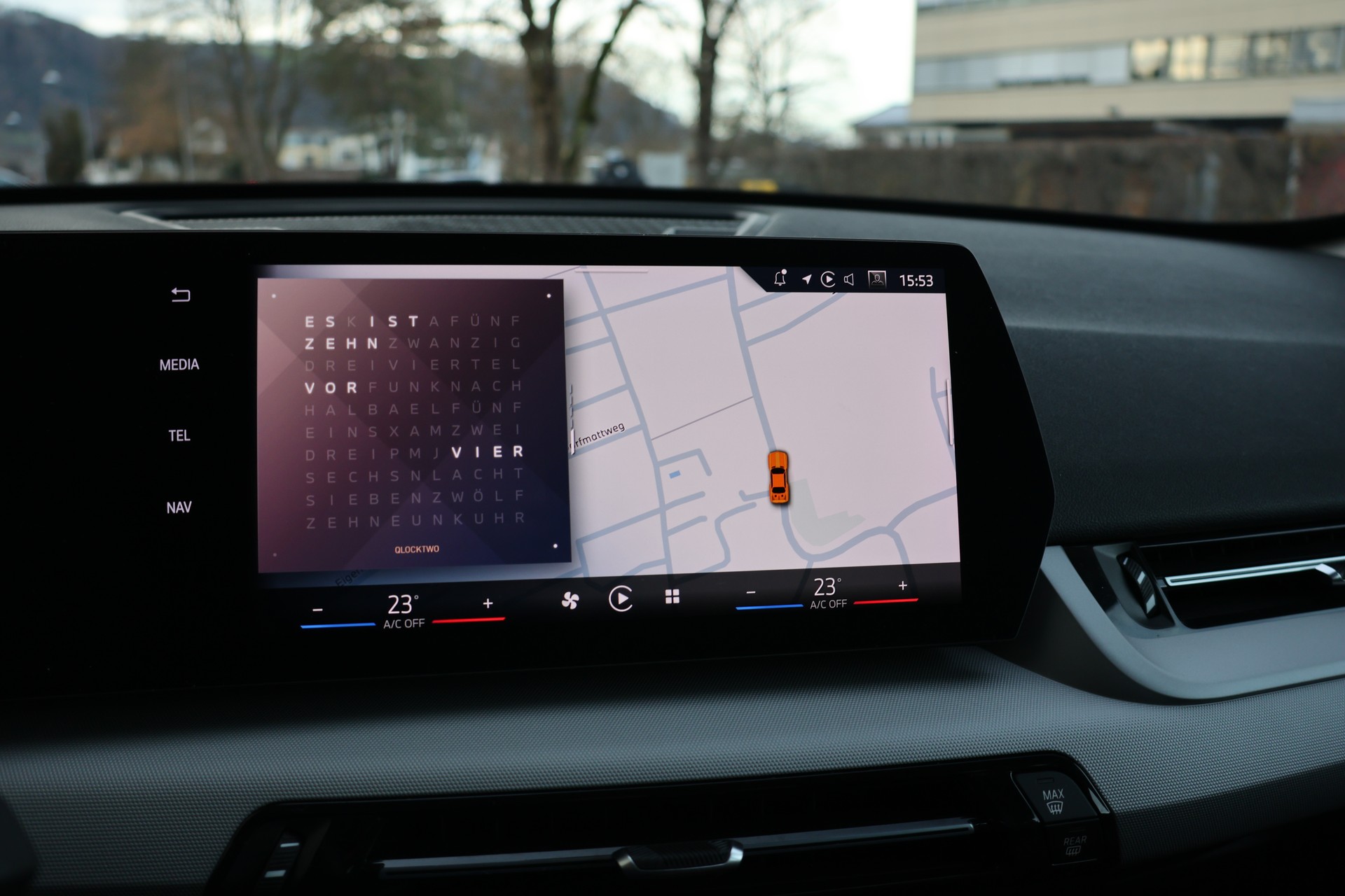 BMW X1 sDrive 20i 48V-image-28