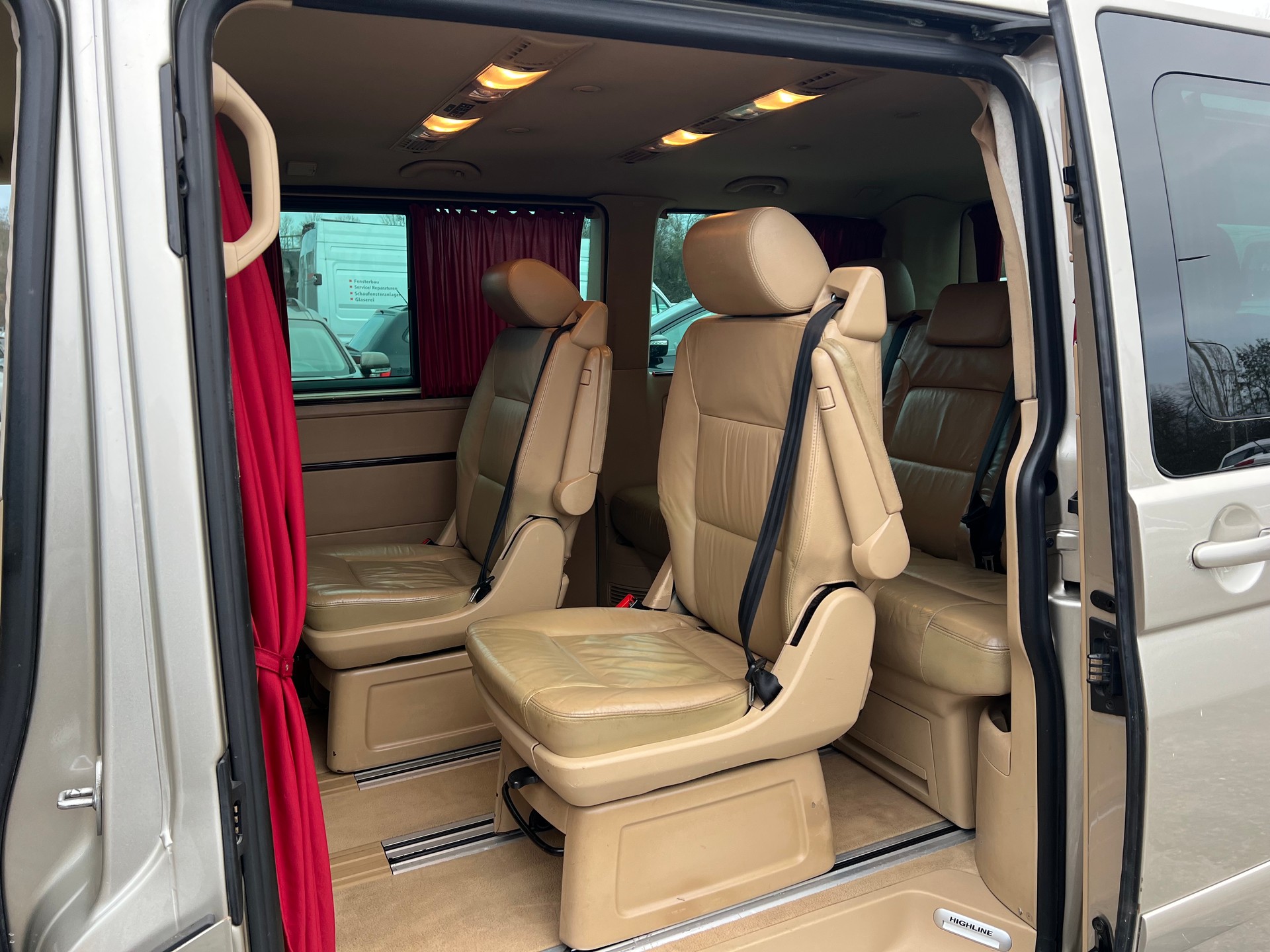 VW T5 Multivan Highline 2.5 TDI 4M-image-4