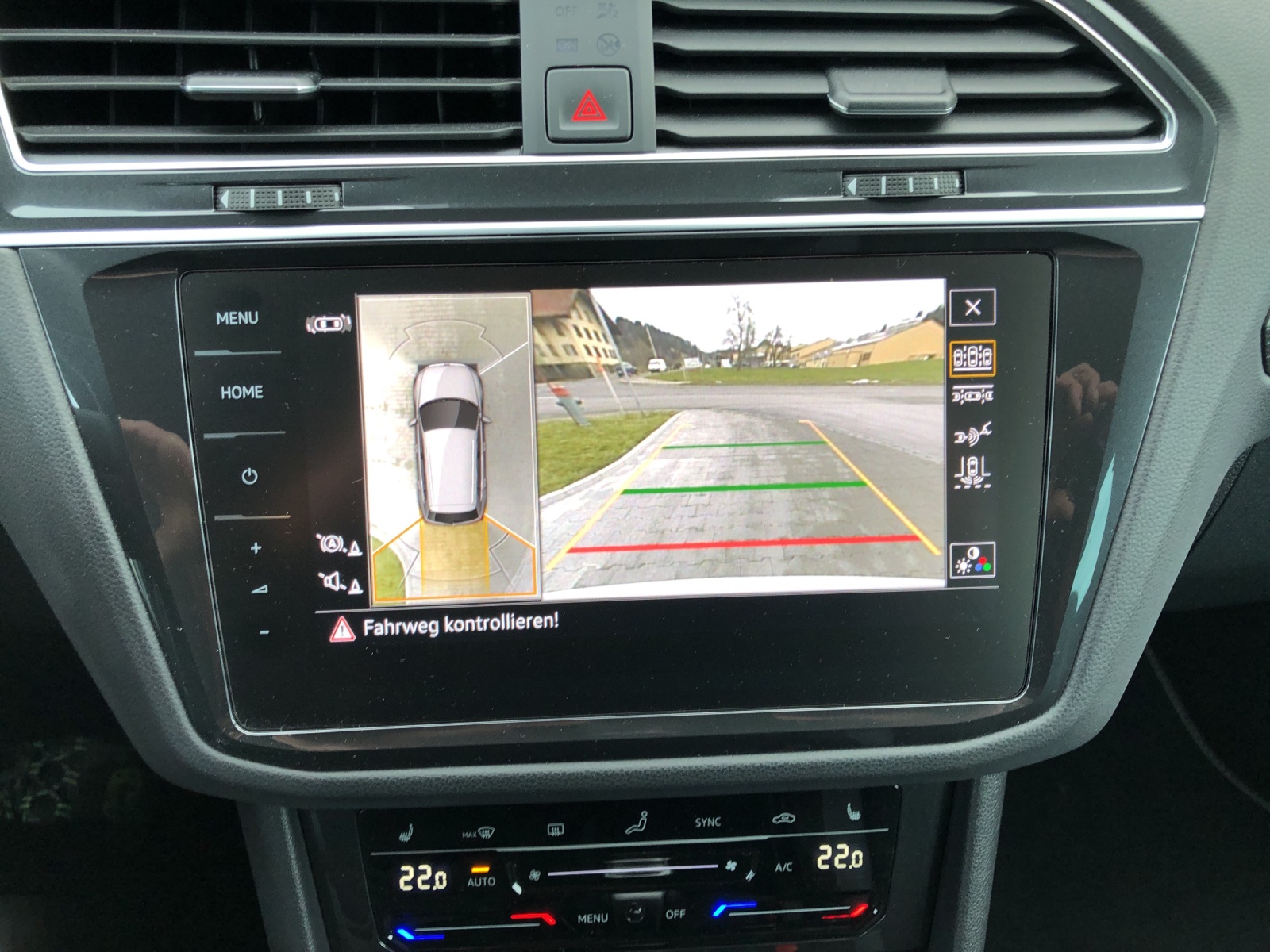 VW Tiguan 2.0TSI R-Line 4Motion DSG-image-12