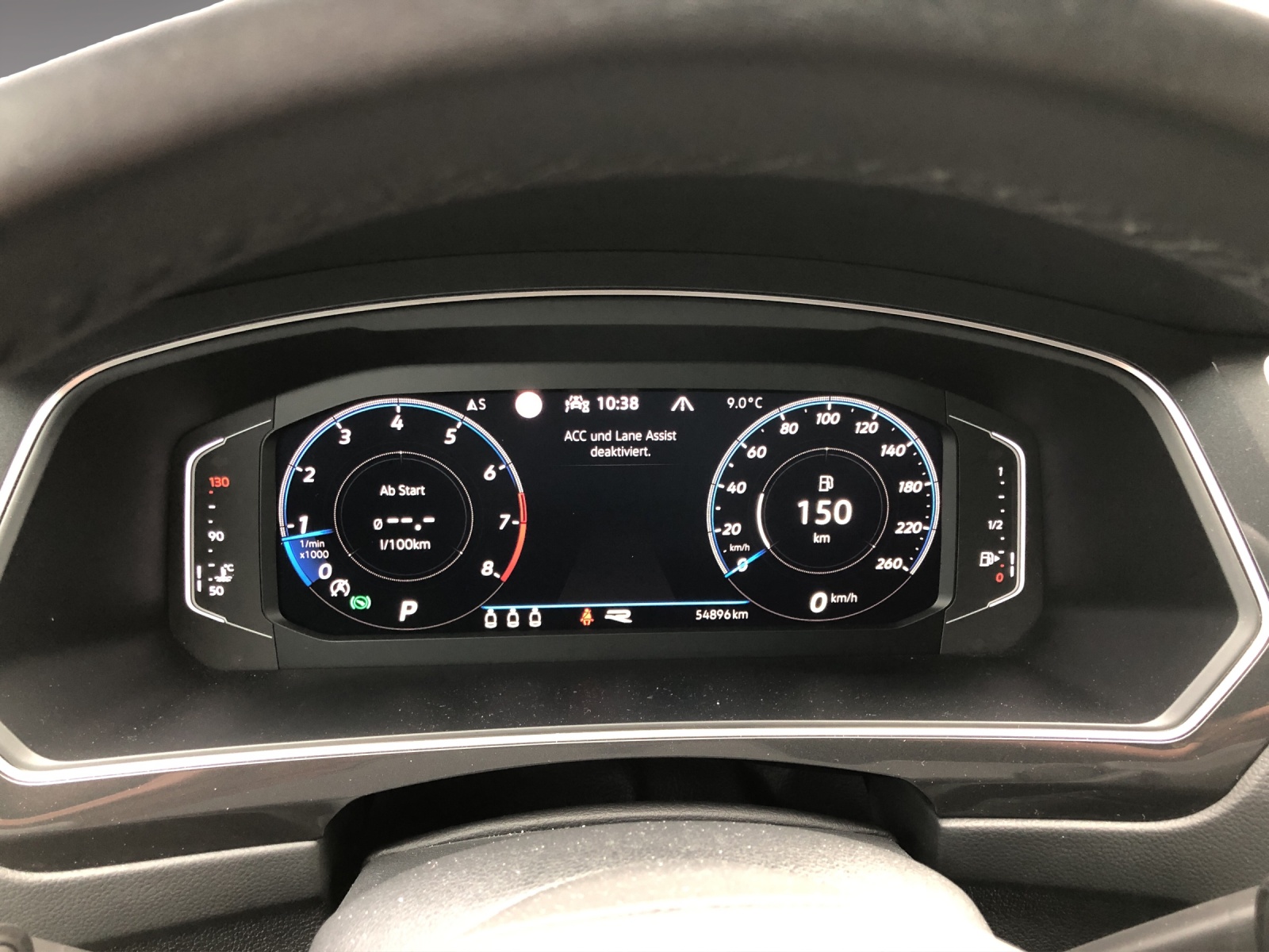 VW Tiguan 2.0TSI R-Line 4Motion DSG-image-10