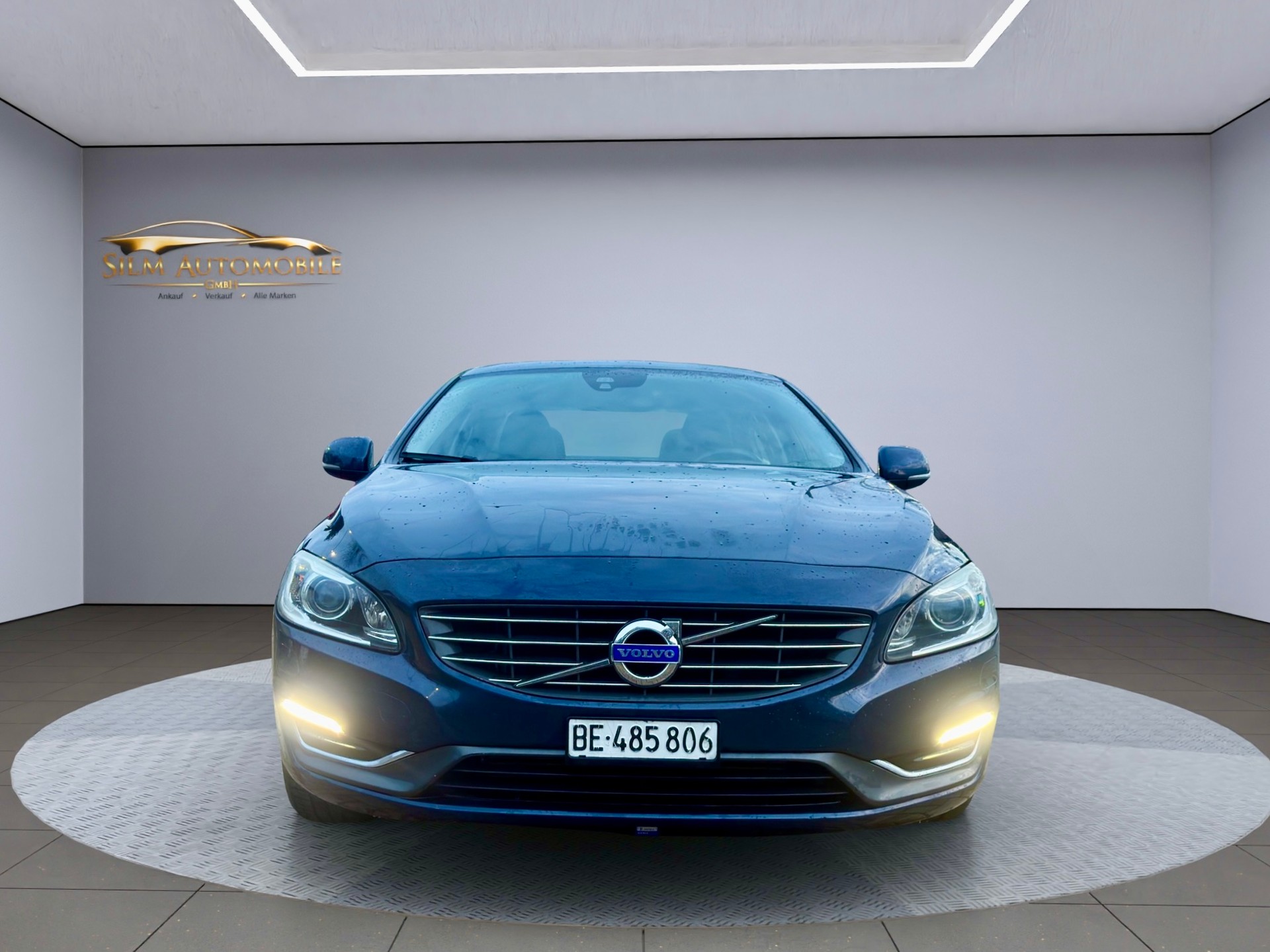 VOLVO S60 D4 Kinetic Fleet A Geartronic-showroom-element-2