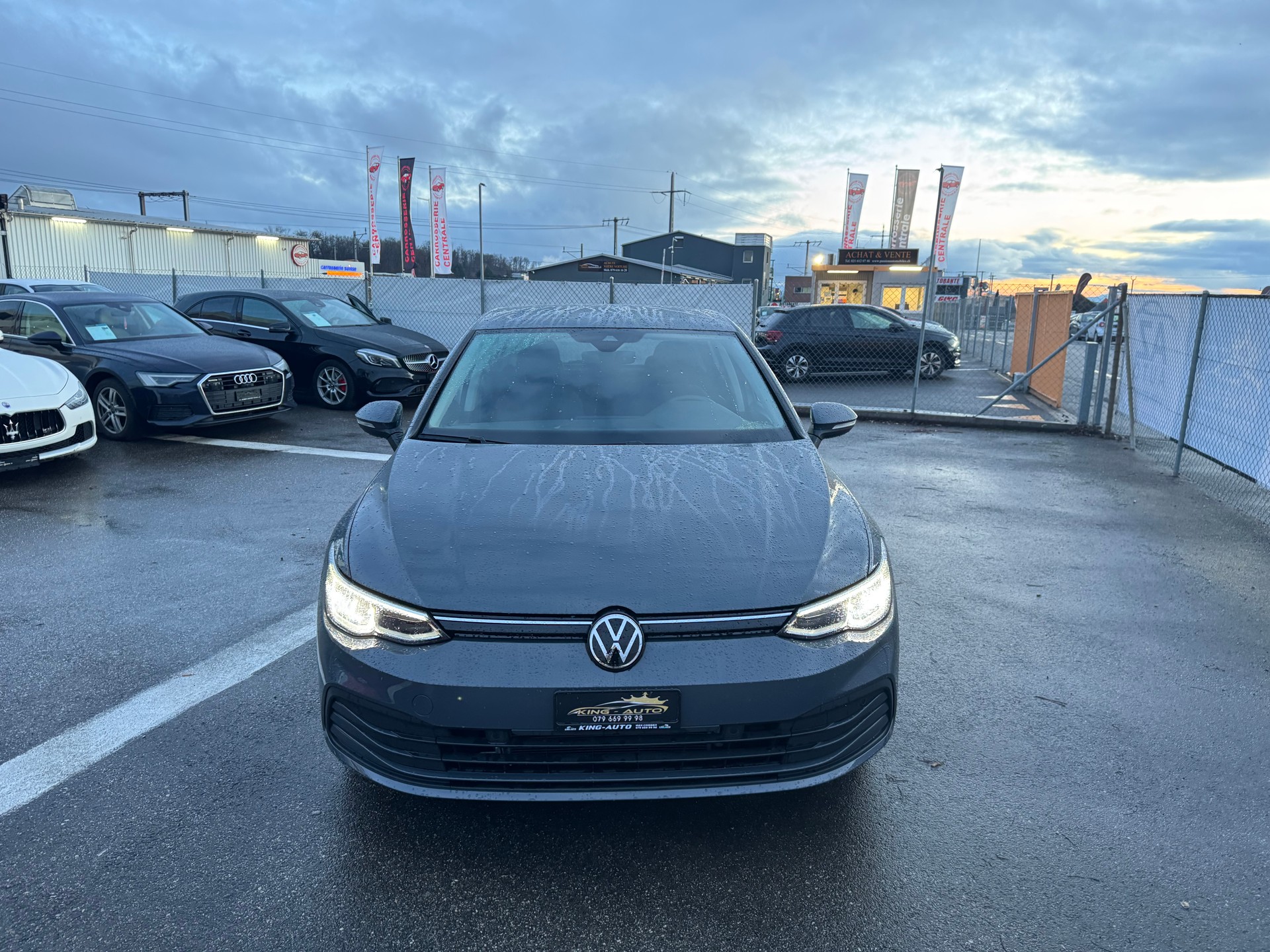 VW Golf 1.5 e TSI special 75 Edition DSG-image-0