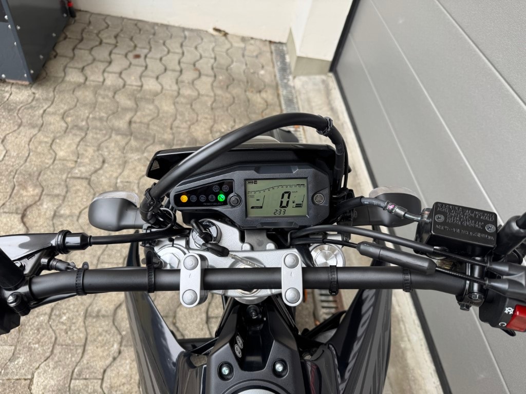 YAMAHA WR 125-image-6