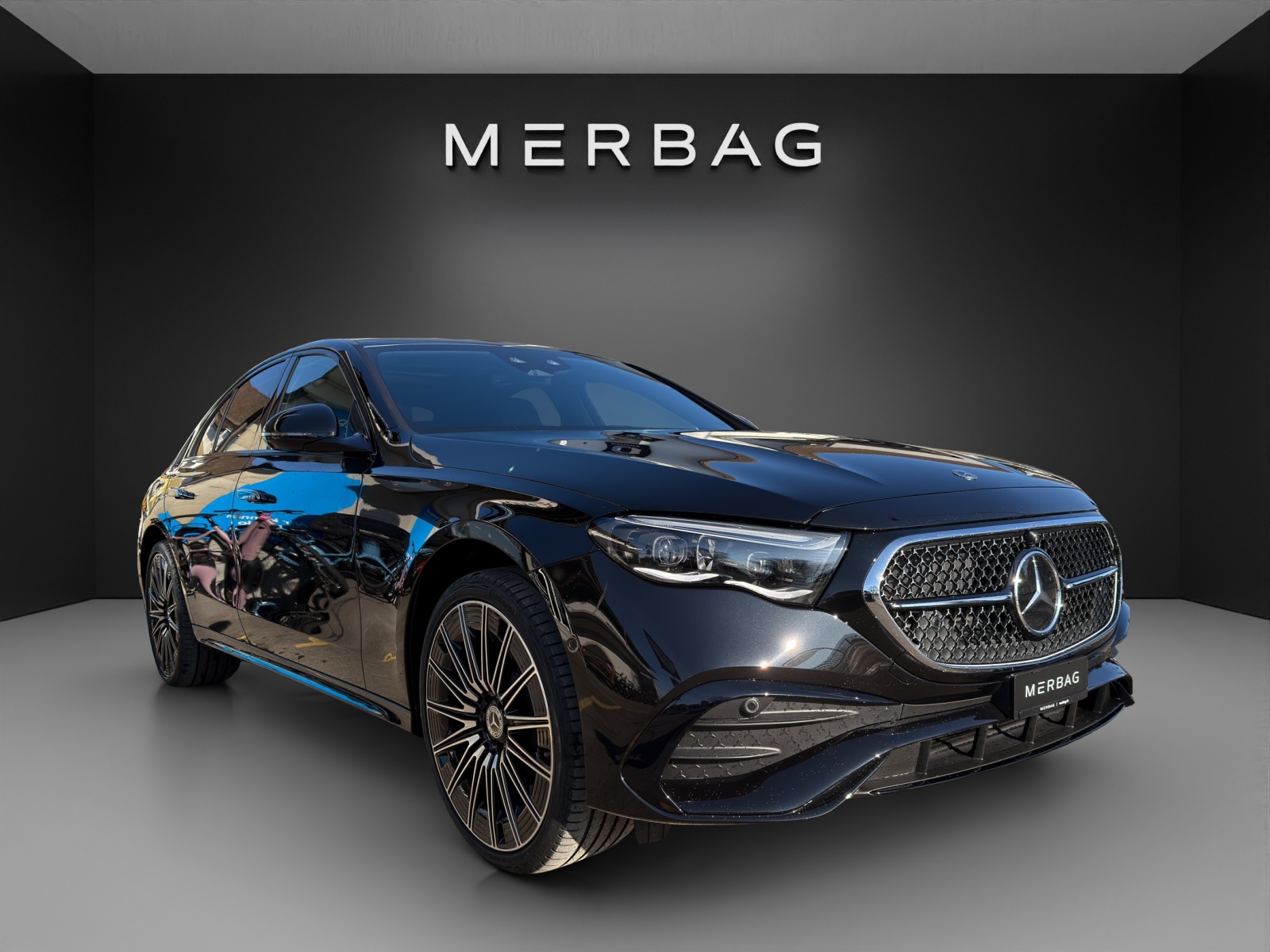 MERCEDES-BENZ E 220 d 4Matic 9G-Tronic-image-0
