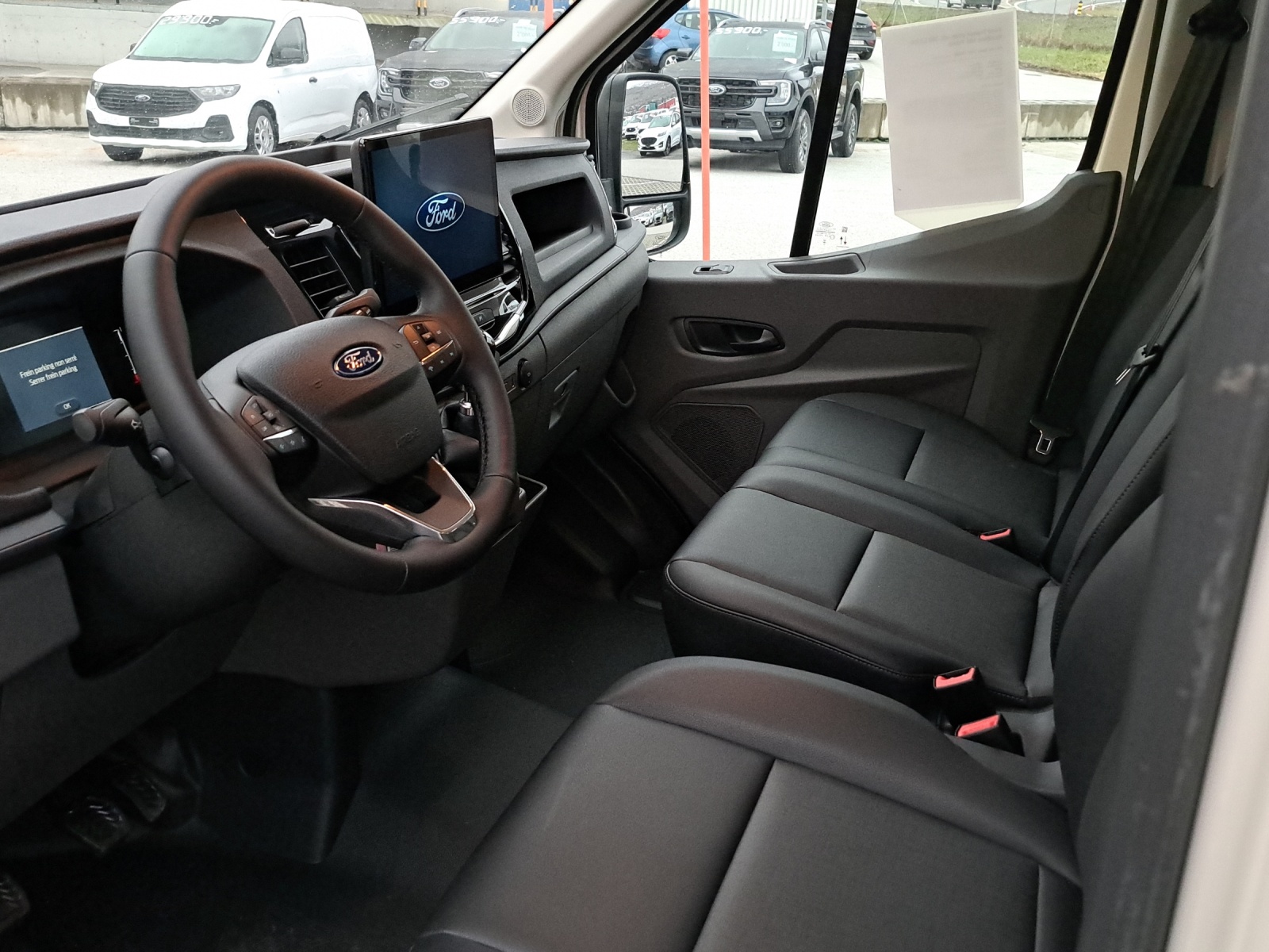 FORD Transit DCab350 L3 Trend 2.0 TDCi 165 RWD-image-8