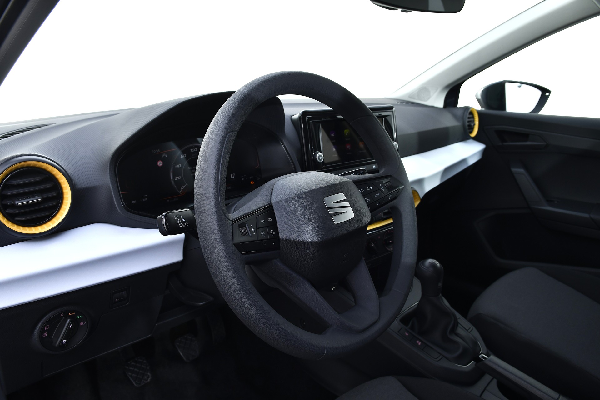 SEAT Ibiza 1.0 EcoTSI-image-12