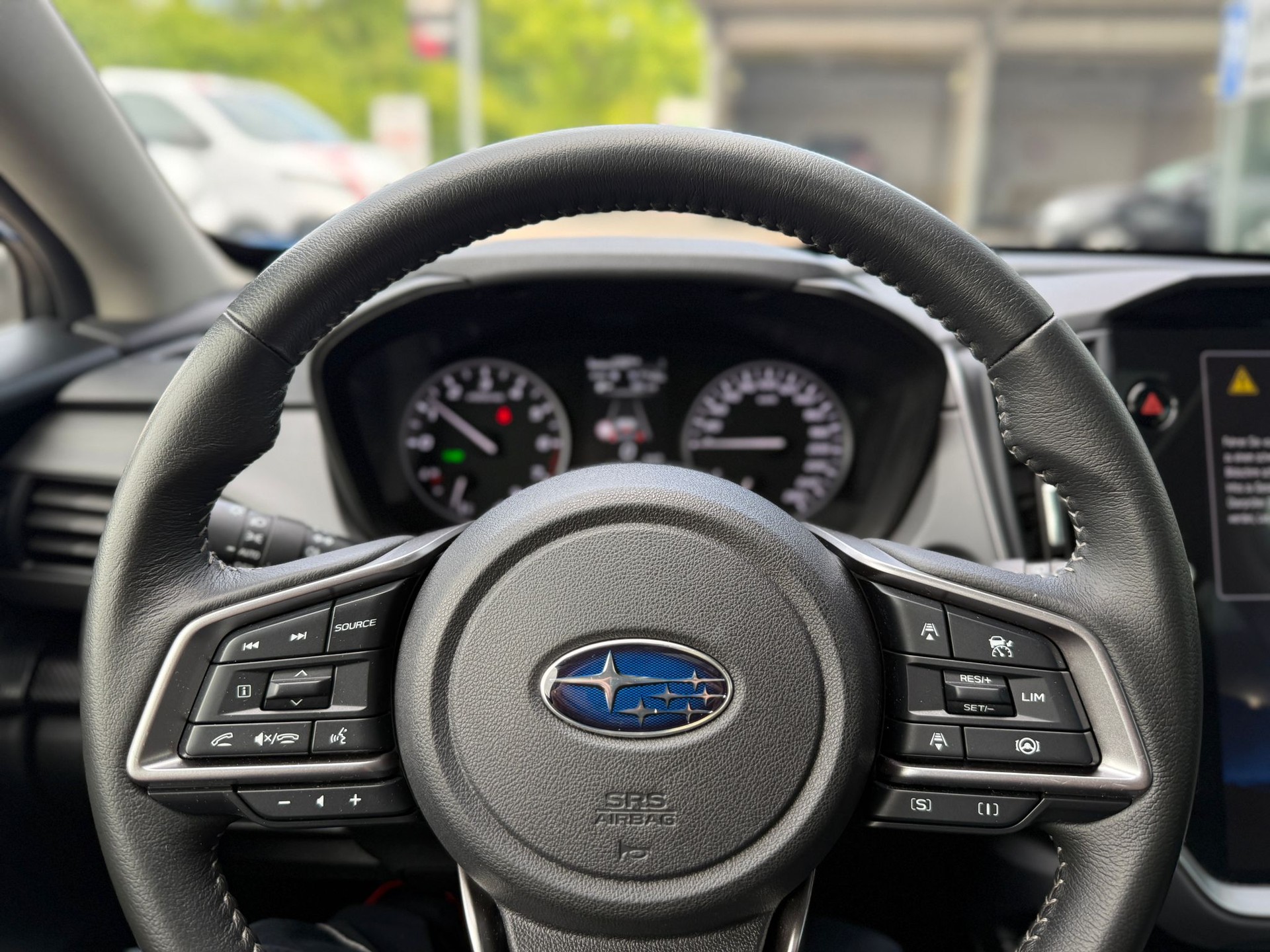 SUBARU Crosstrek 2.0 e-Boxer Luxury AWD Lineartronic-image-9