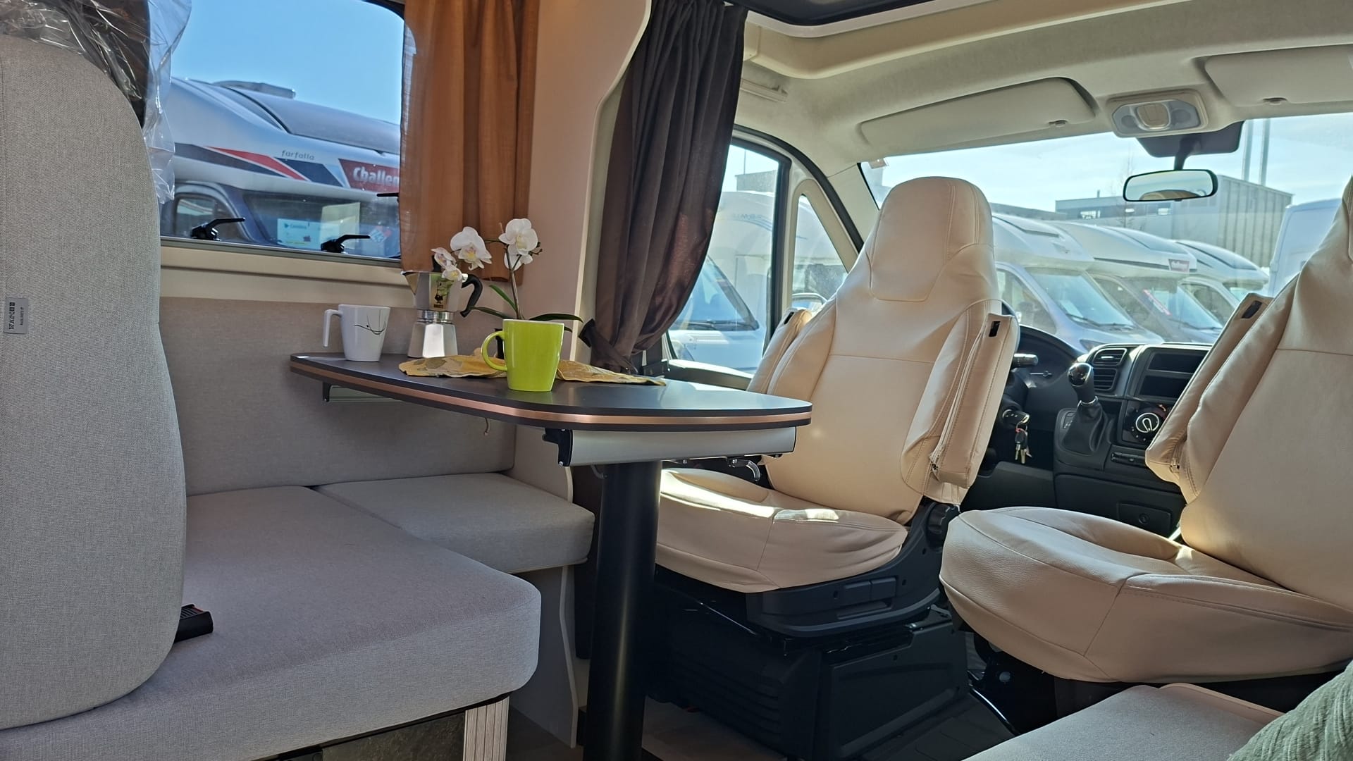RIMOR Sarus 695***Unschlagbar in Preis und Leistung: Nirgendwo bekommen Sie mehr Wohnmobil für Ihr Geld als bei Rimor***-image-1