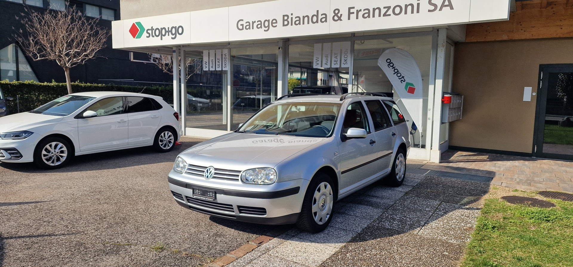 VW Golf Variant 2.0 Comfortline 4Motion-image-11