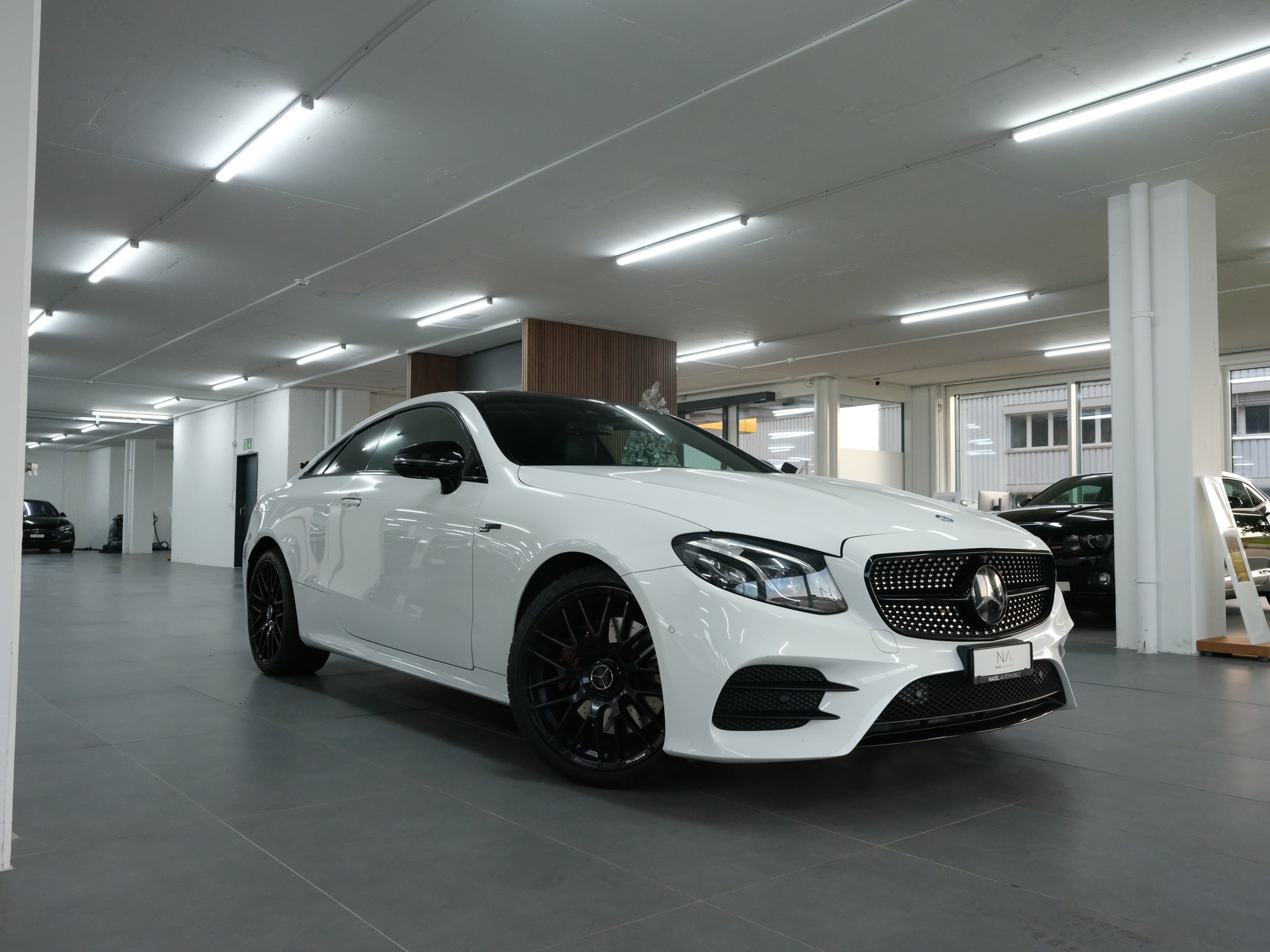 MERCEDES-BENZ E 400 Coupé AMG Line 4 Matic 9G-Tronic-image-0