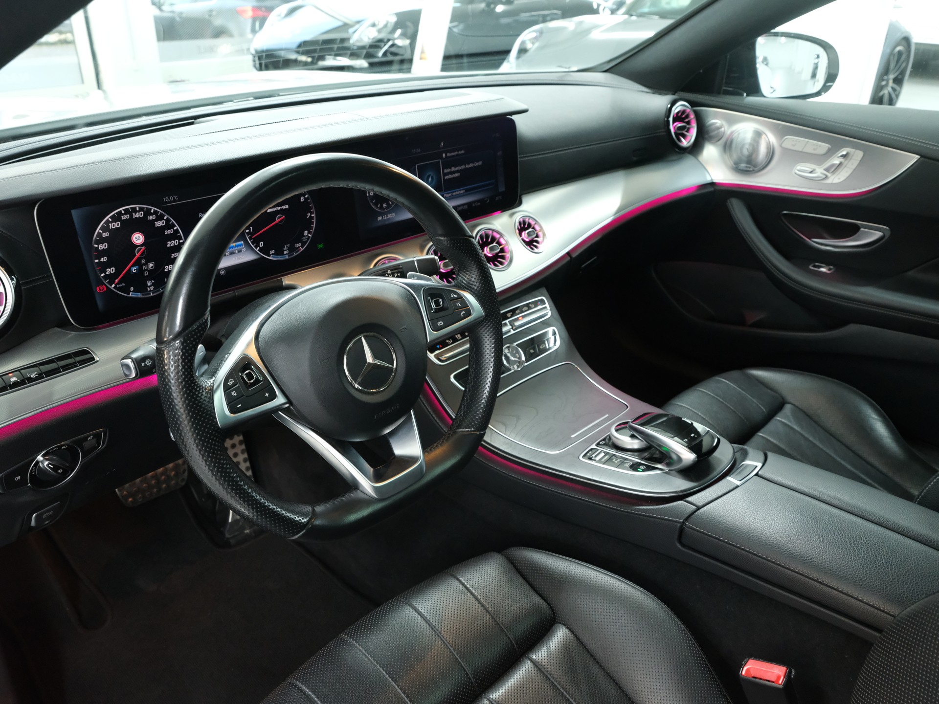 MERCEDES-BENZ E 400 Coupé AMG Line 4 Matic 9G-Tronic-image-10