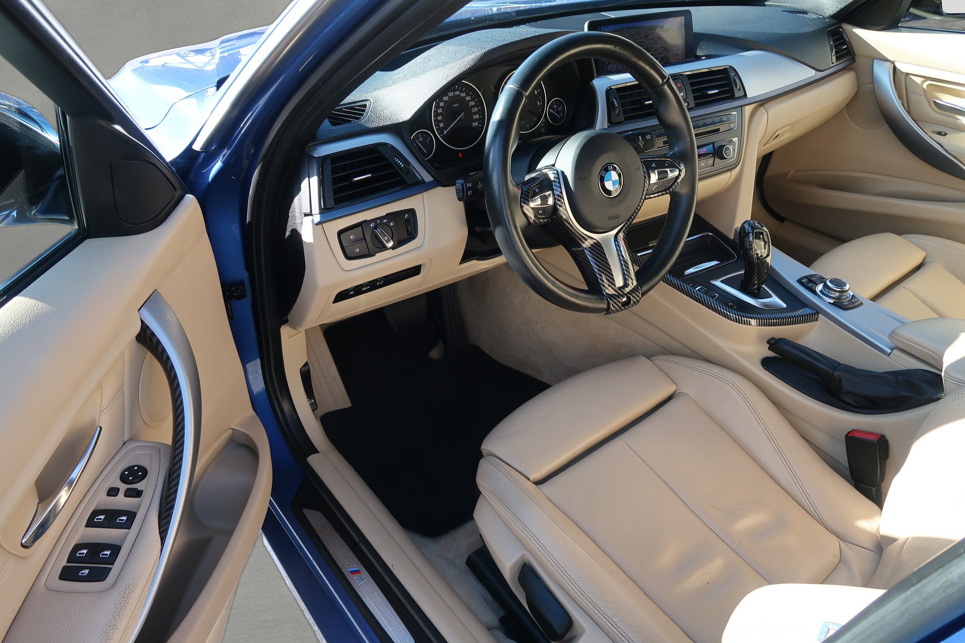 BMW 328i xDrive M-Sportpaket Steptronic-image-7