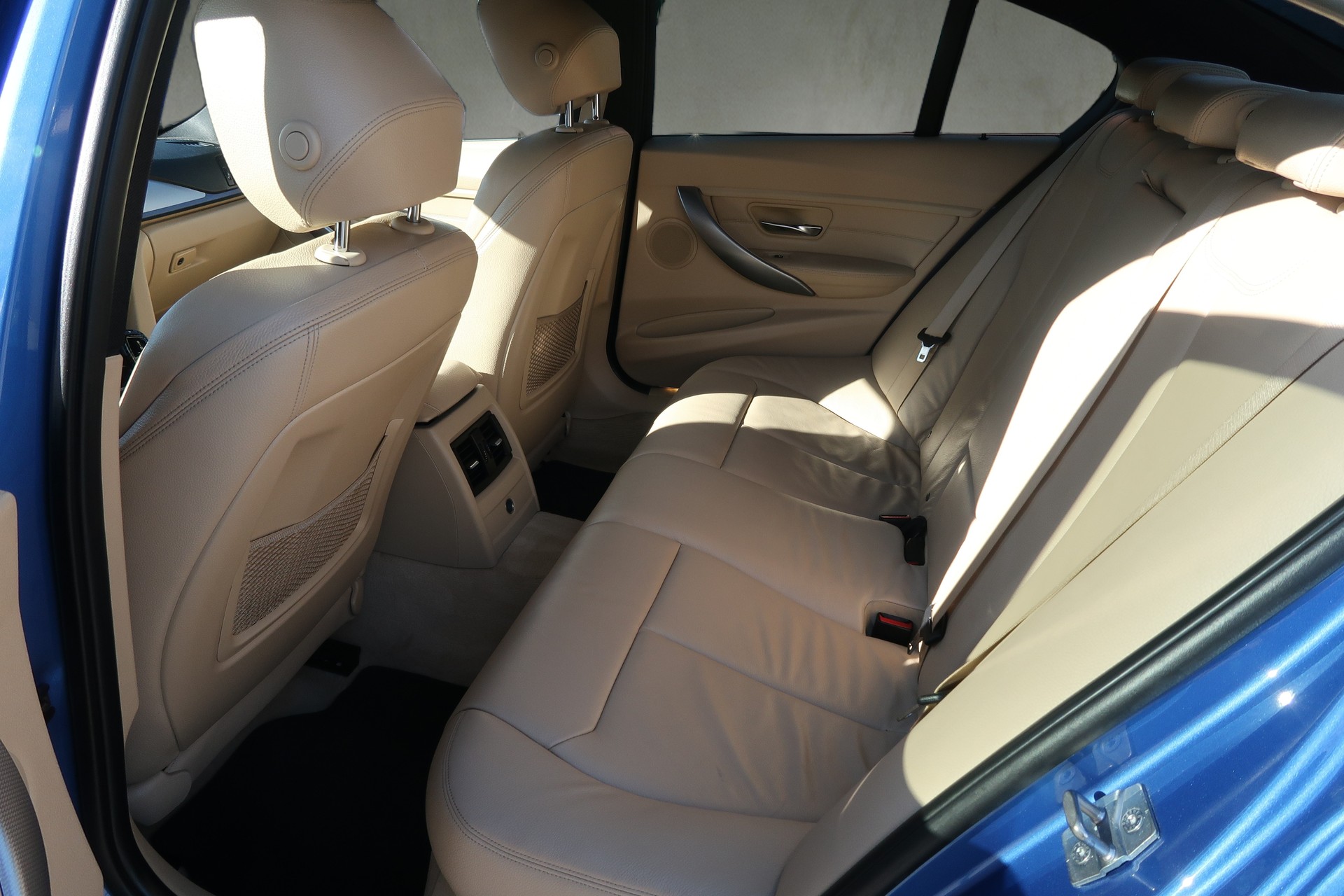 BMW 328i xDrive M-Sportpaket Steptronic-image-8