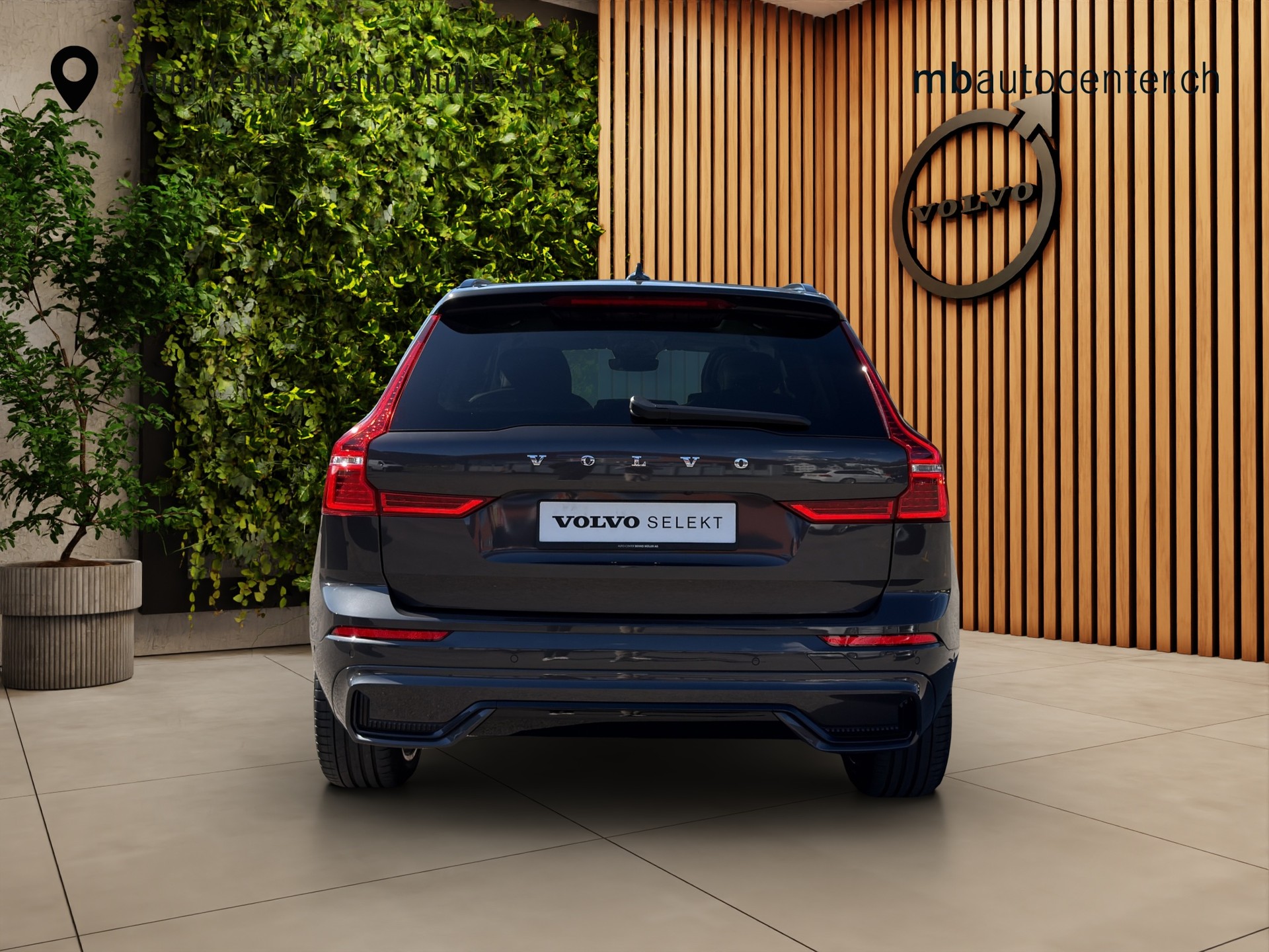 VOLVO XC60 2.0 T6 TE Ultimate Dark eAWD-image-3