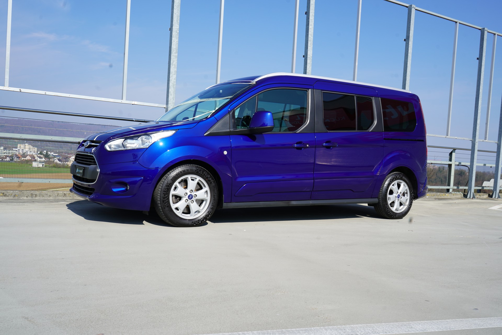 FORD GRAND TOURNEO CONNECT 1.5 TDCi TITANIUM POWERSHIFT l 120 PS-image-9