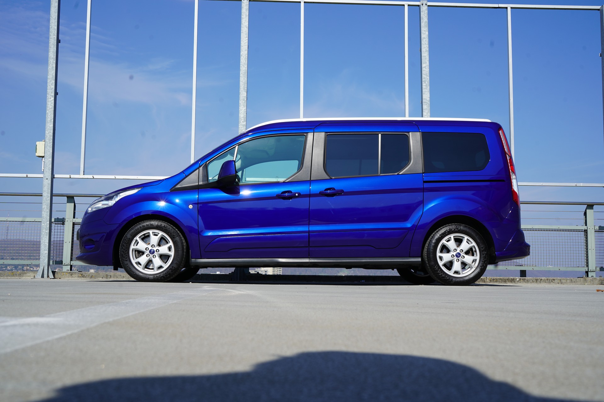 FORD GRAND TOURNEO CONNECT 1.5 TDCi TITANIUM POWERSHIFT l 120 PS-image-3