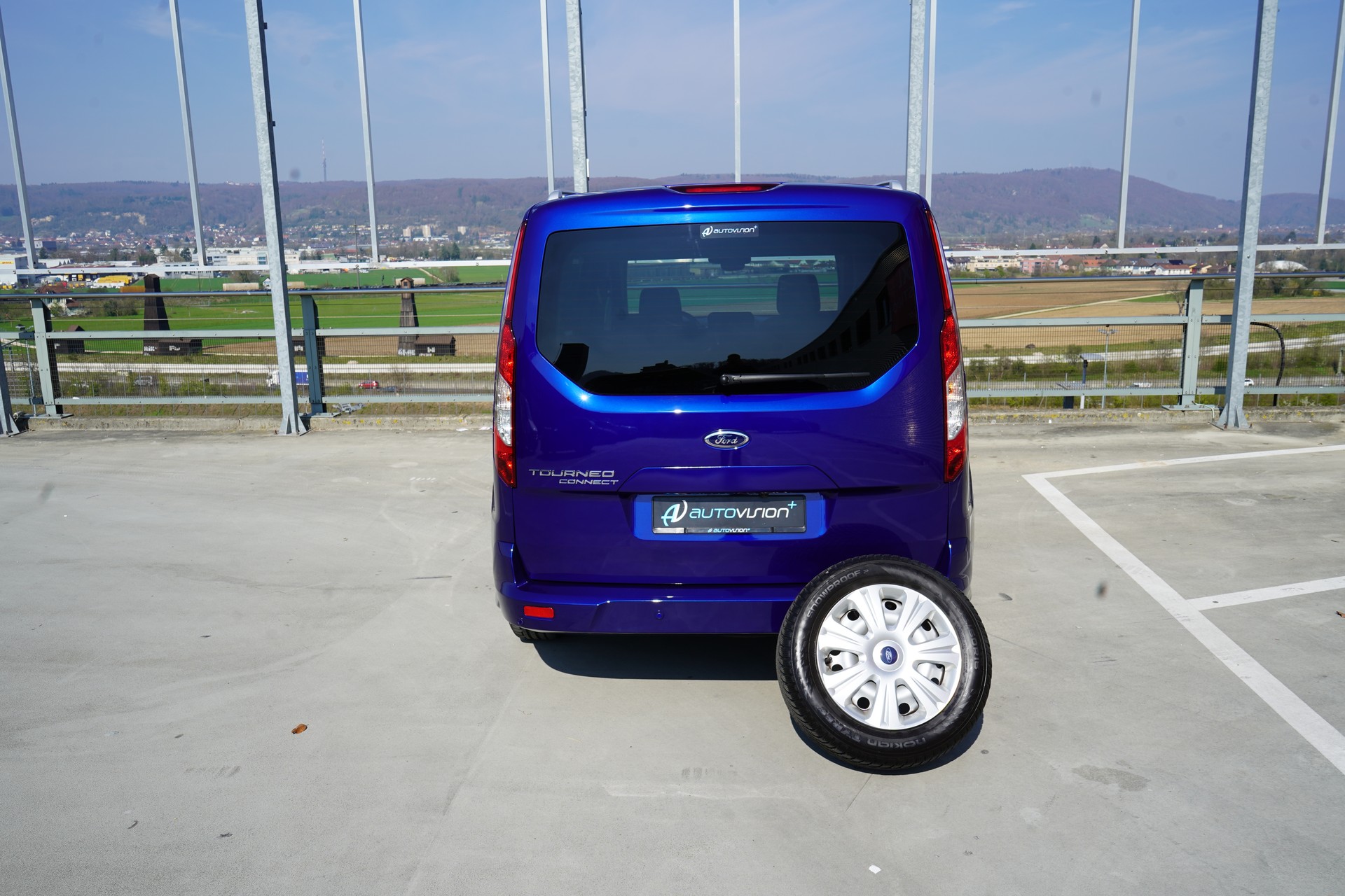 FORD GRAND TOURNEO CONNECT 1.5 TDCi TITANIUM POWERSHIFT l 120 PS-image-16