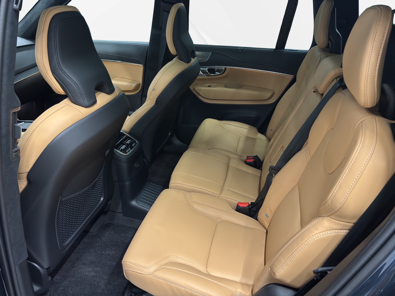 VOLVO XC90 2.0 T8 TE eAWD XCLUSIVE Bright 7Pl-image-4
