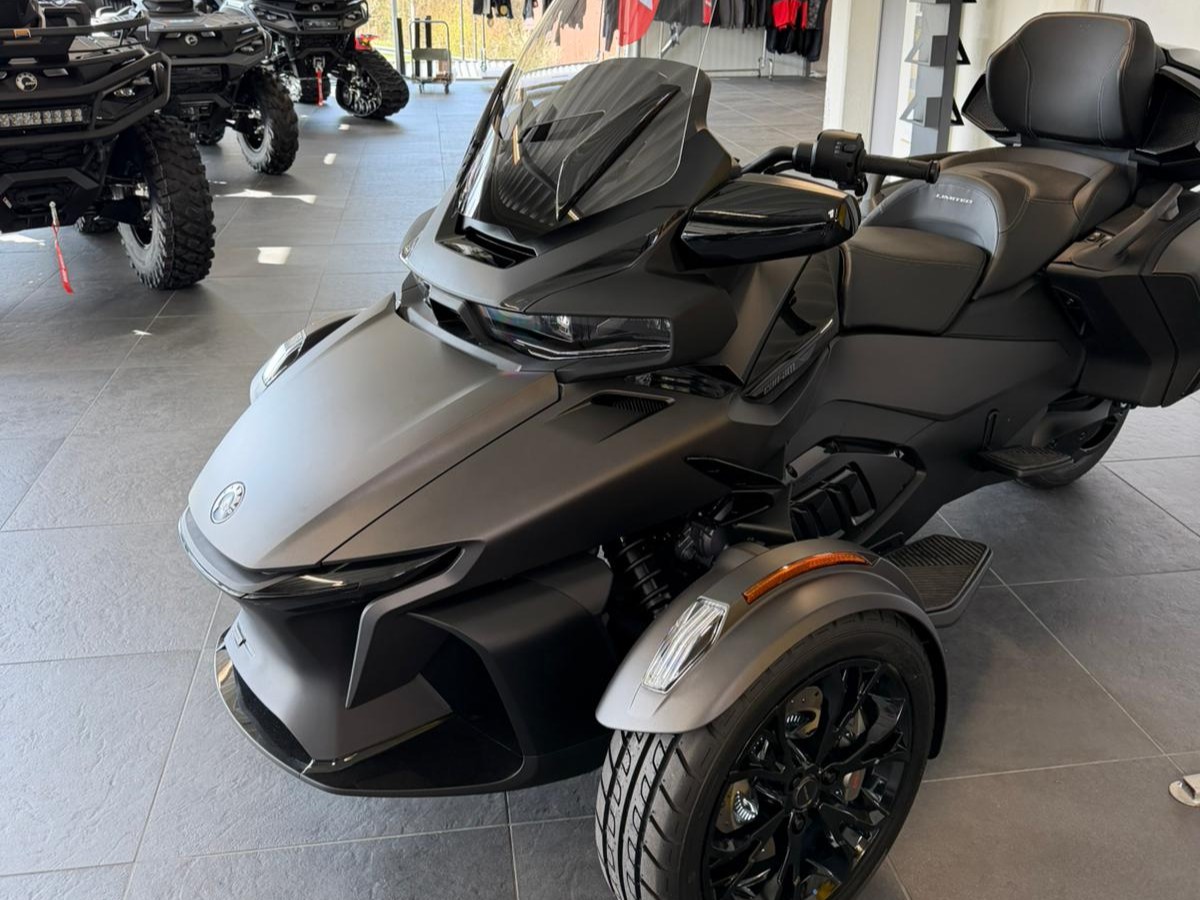 CAN-AM Spyder RT LTD-showroom-element-2