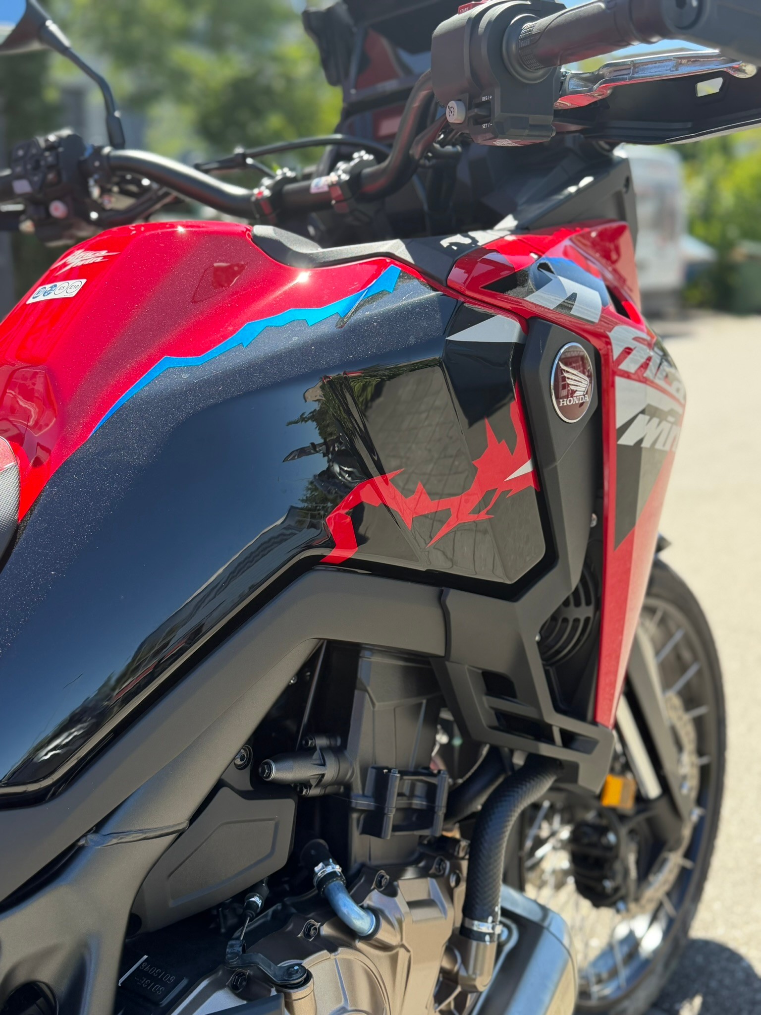 HONDA CRF 1100 Africa Twin-image-5