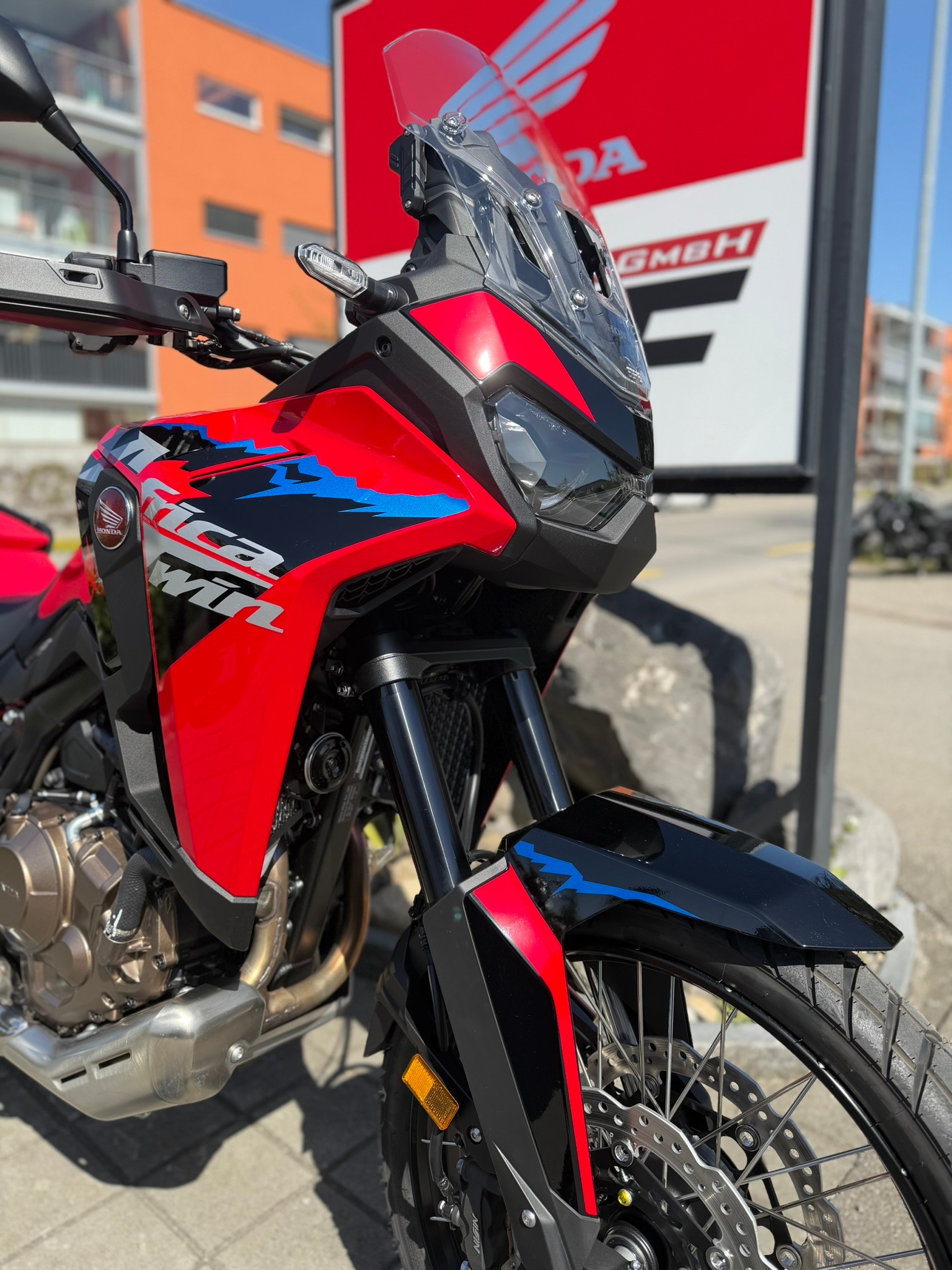HONDA CRF 1100 Africa Twin-showroom-element-2