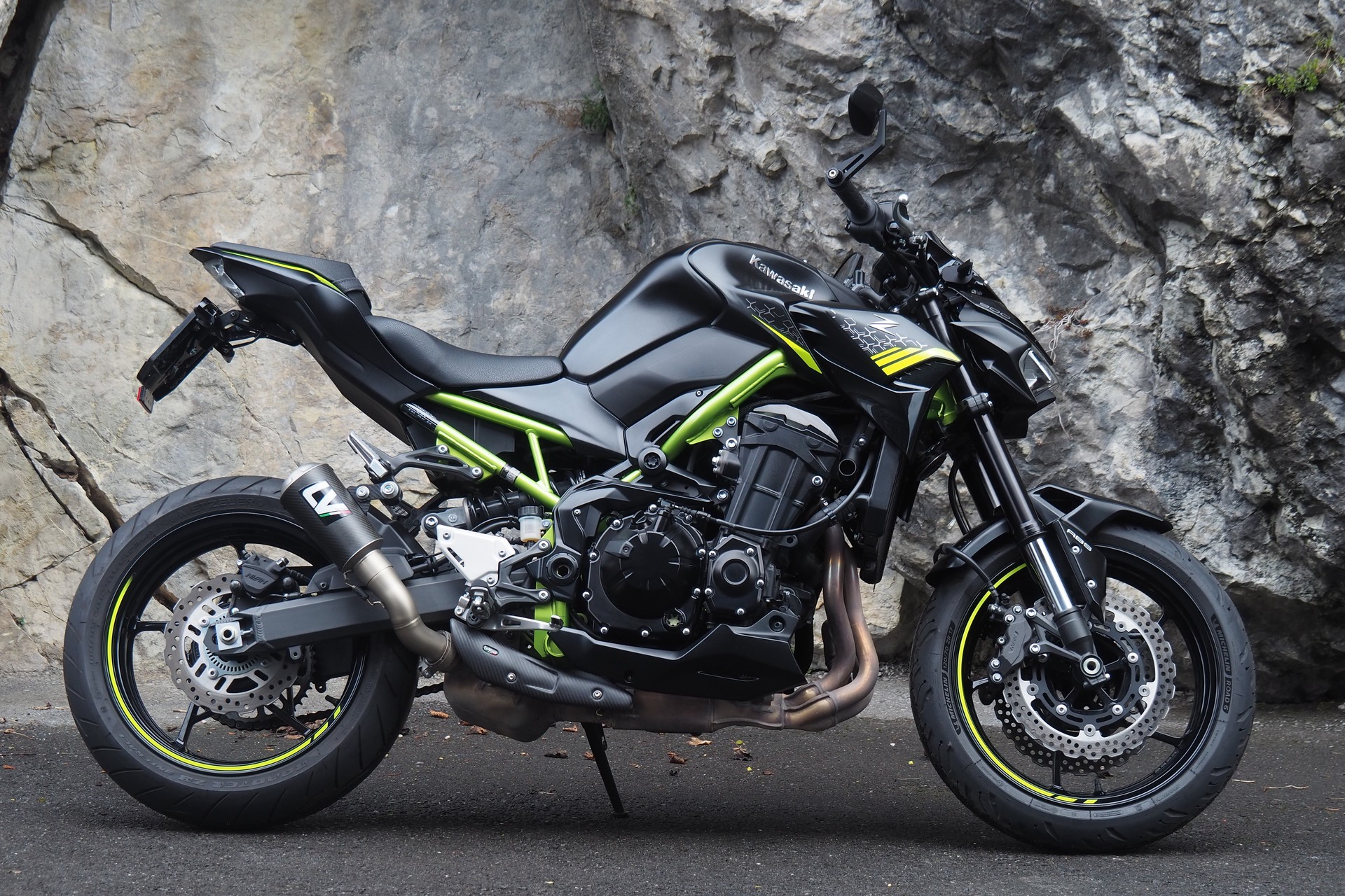 KAWASAKI Z 900