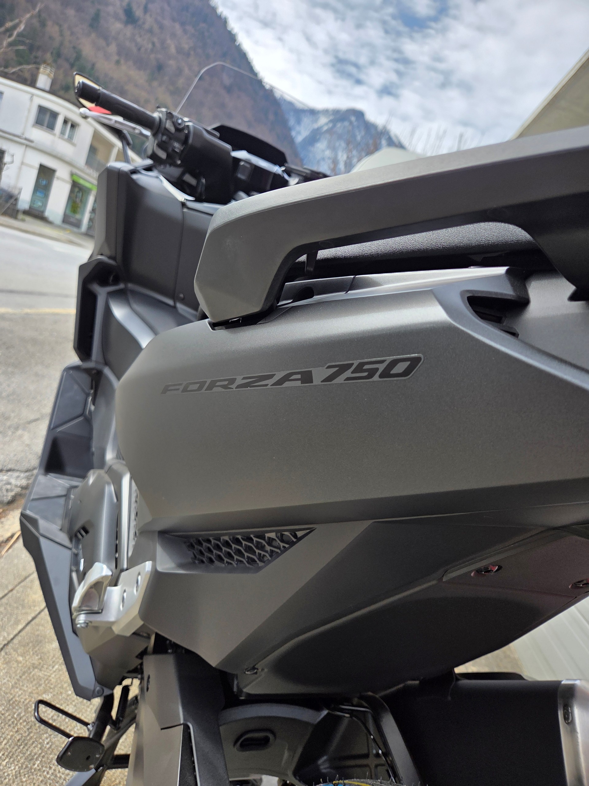HONDA NSS 750-image-3
