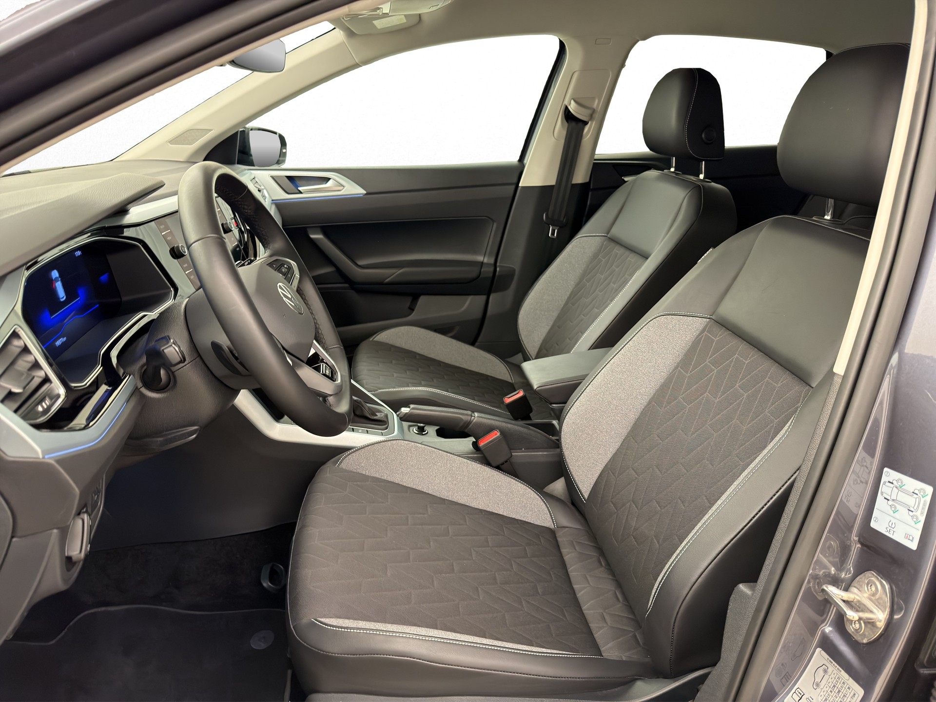 VW Polo 1.0 TSI Goal DSG-image-4