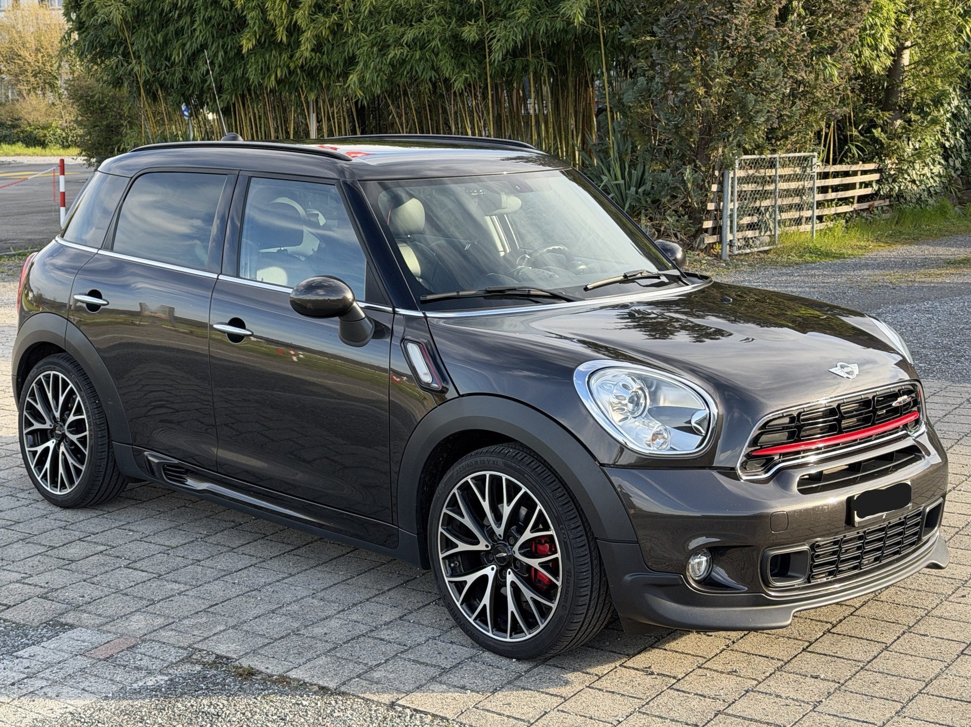 MINI Countryman John Cooper Works ALL4-image-1
