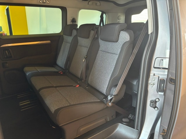 CITROEN VANSTER 2.0 BlueHdi S&S 180 CV EAT8-image-12