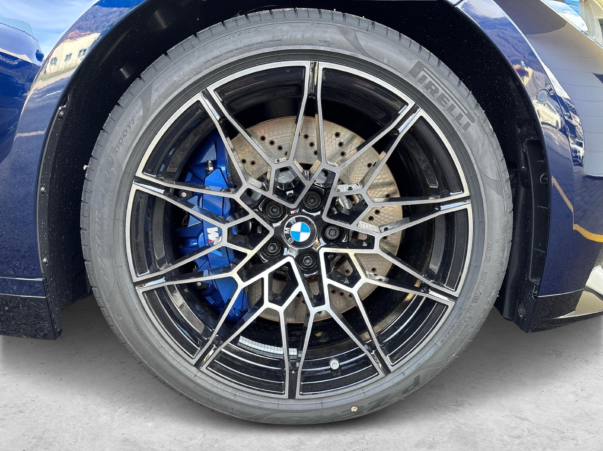 BMW M4 Competition xDrive Coupé-image-9