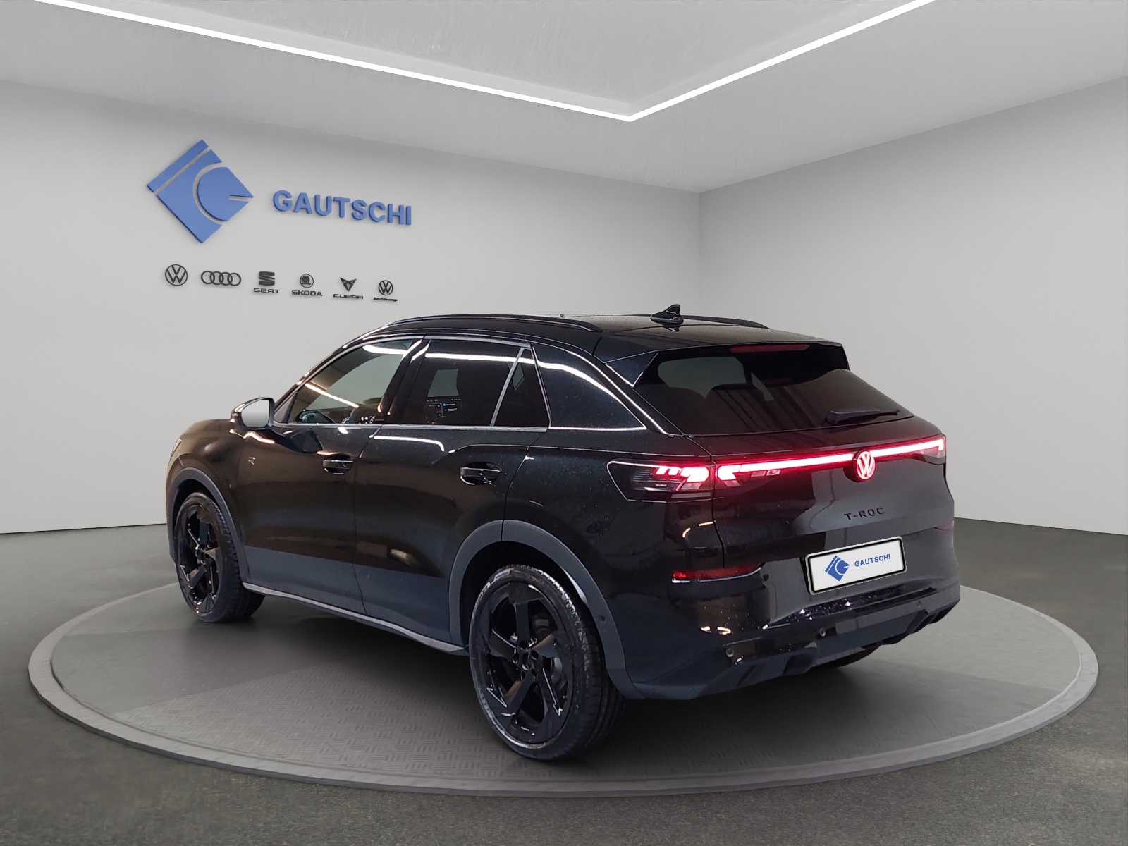 VW T-Roc 1.5 eTSI mHEV R-Line DSG-image-2