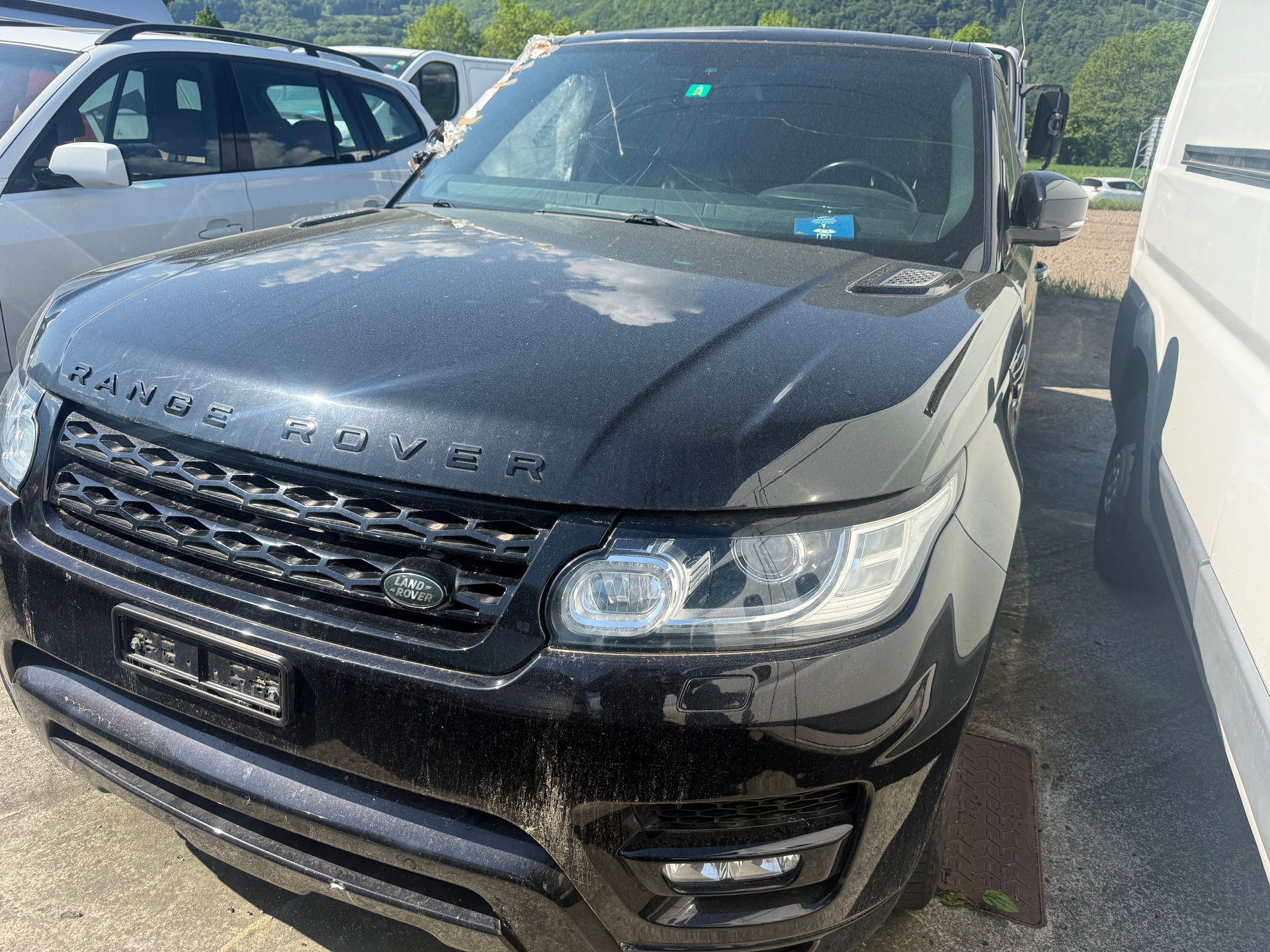 LAND ROVER Range Rover Sport 3.0 SDV6 HSE Dynamic Automatic-image-2